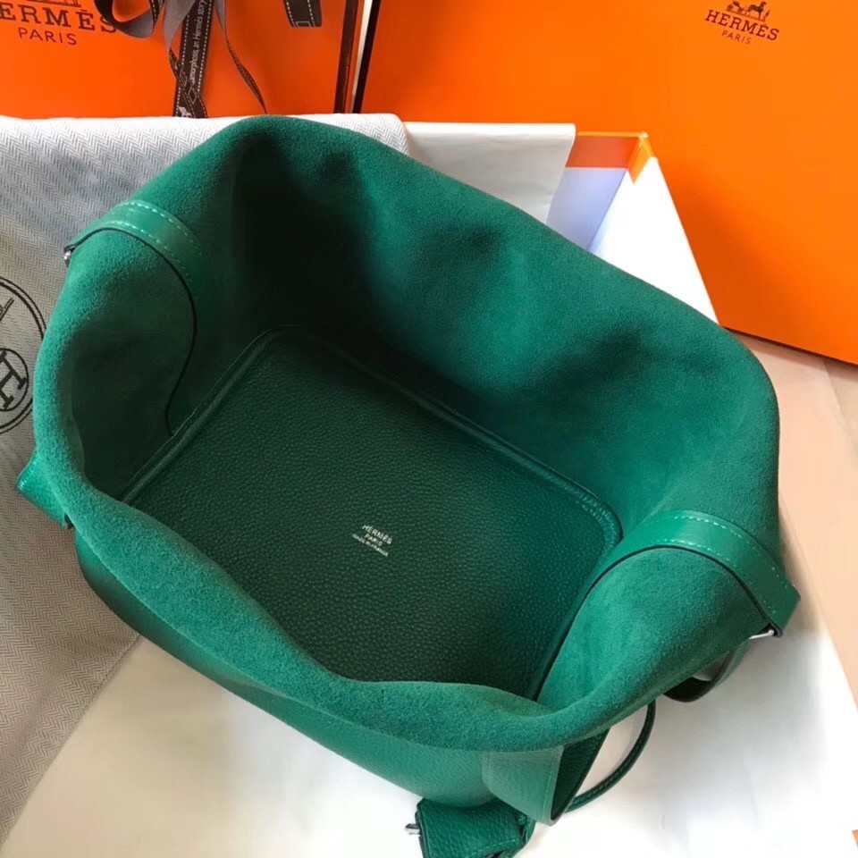 H**mes picotin lock 22 bag in vert vertigo clemence leather