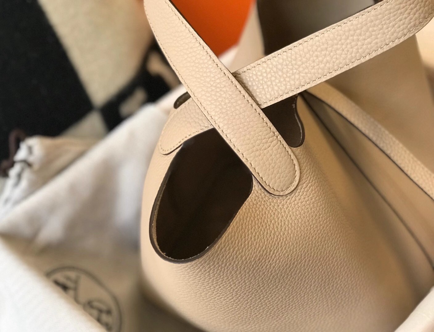 H**mes picotin lock 22 bag in trench clemence leather