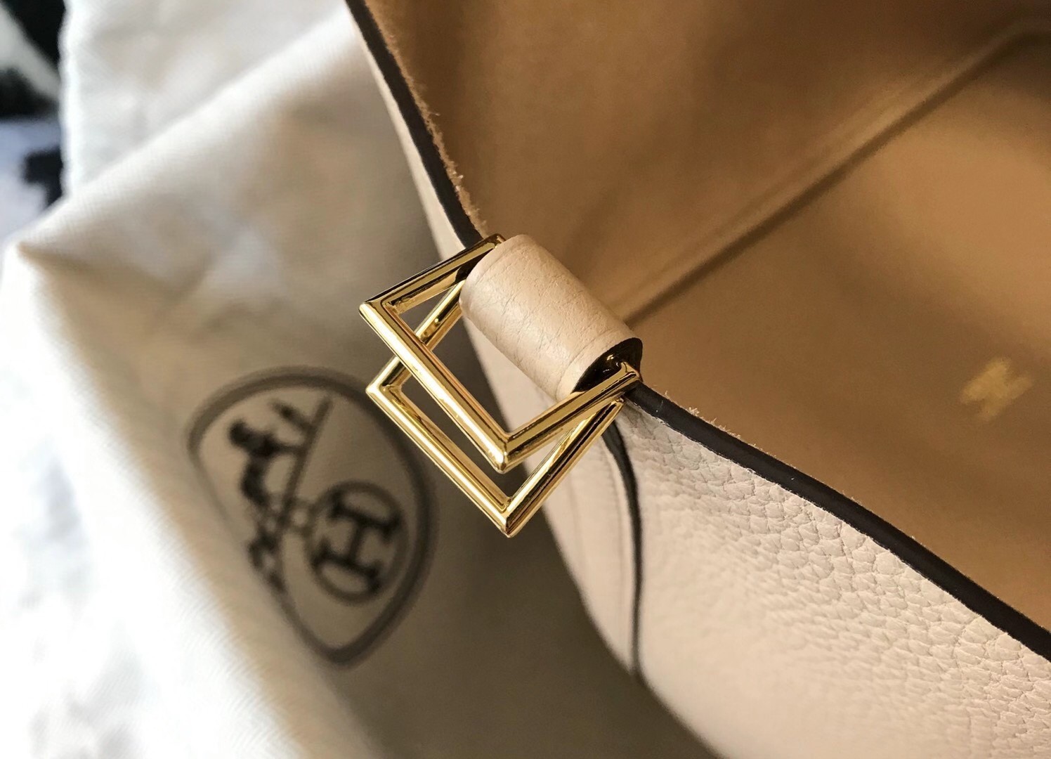 H**mes picotin lock 22 bag in trench clemence leather