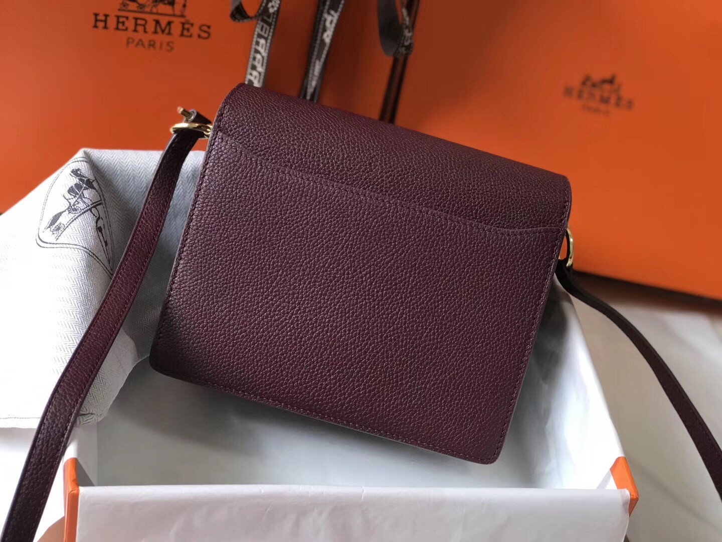 H**mes sac roulis mini bag in burgundy evercolor calfskin