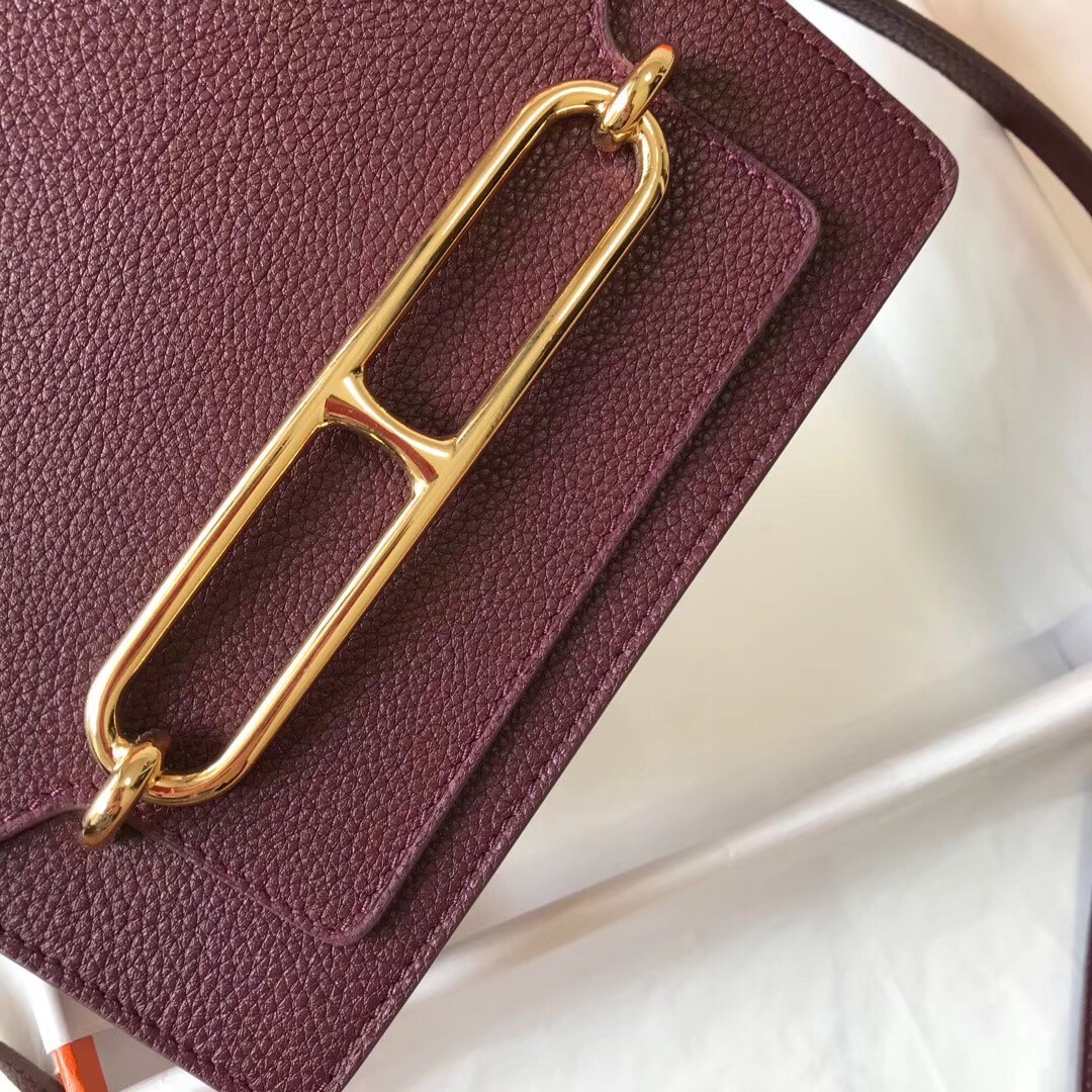 H**mes sac roulis mini bag in burgundy evercolor calfskin