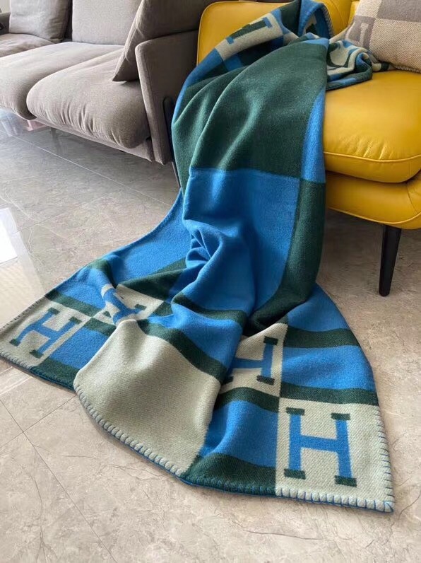 H**mes emeraude avalon bayadere throw blanket