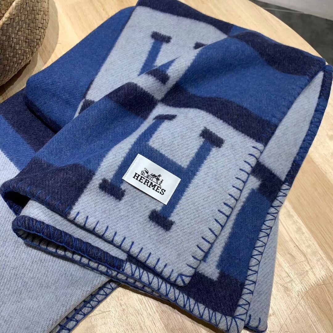 H**mes marine avalon bayadere throw blanket