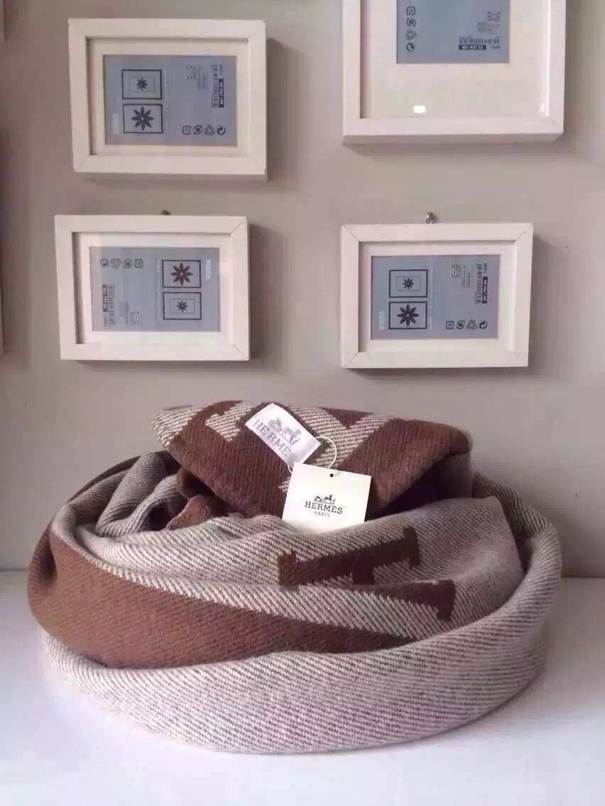 H**mes avalon blanket in camel wool and cashmere