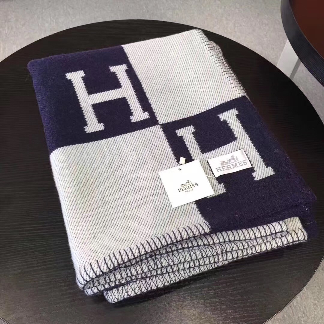H**mes avalon blanket in blue wool and cashmere