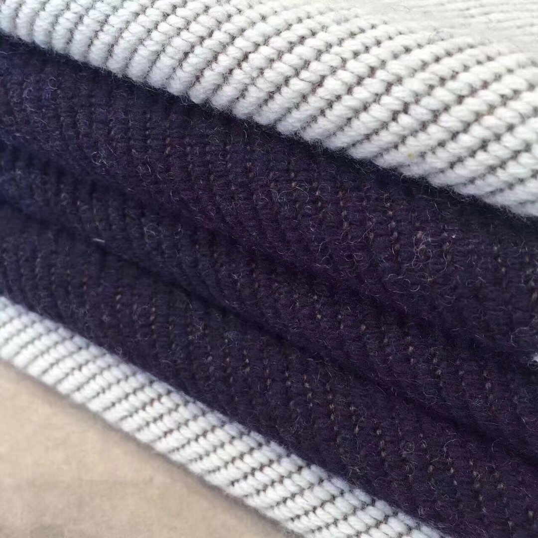 H**mes avalon blanket in blue wool and cashmere