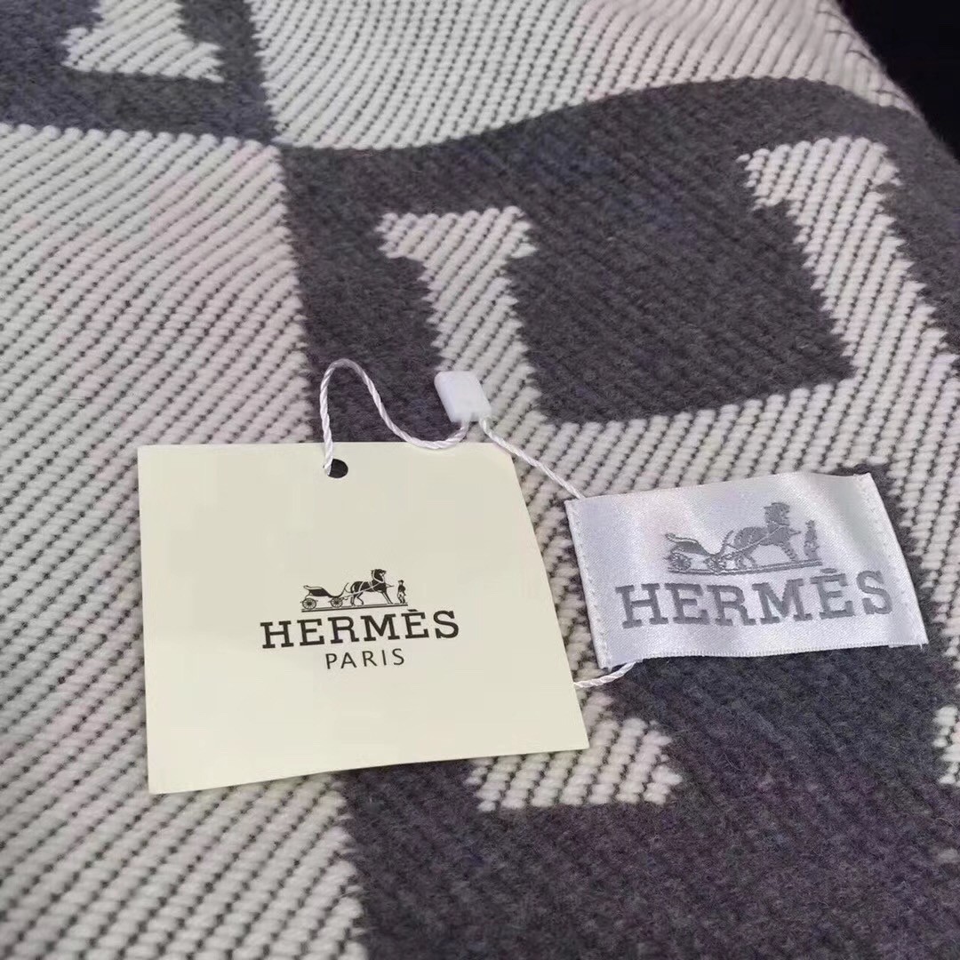 H**mes avalon blanket in grey wool and cashmere