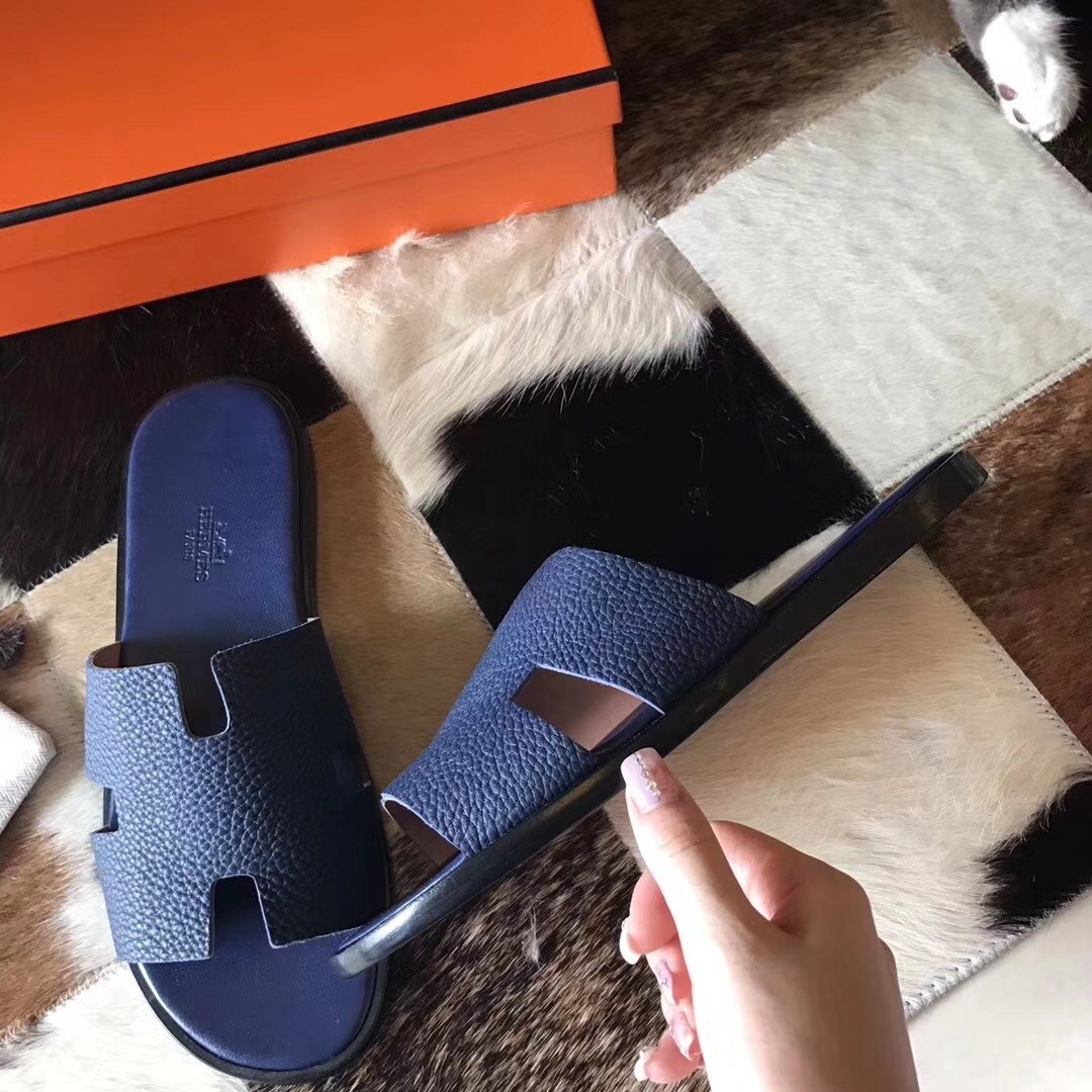 H**mes izmir sandals in navy blue clemence leather