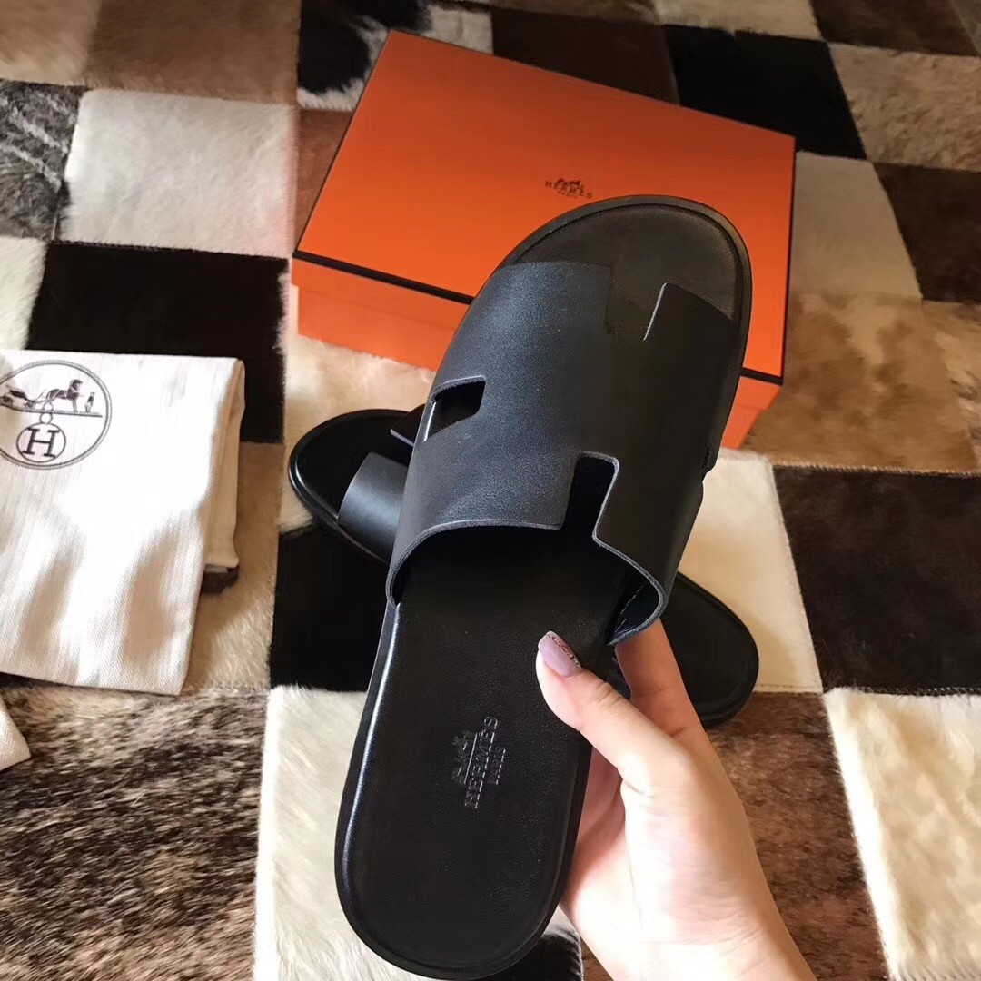H**mes black swift izmir sandals