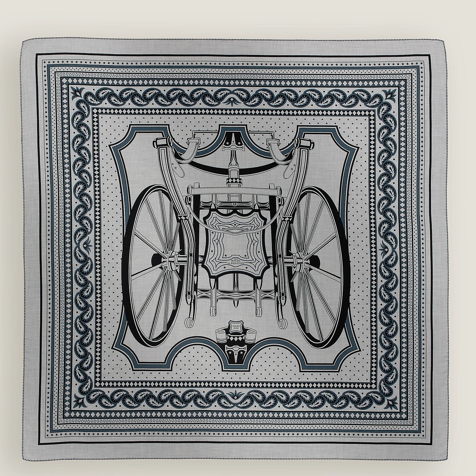 H**mes grey les roues de phaeton bandana shawl 140