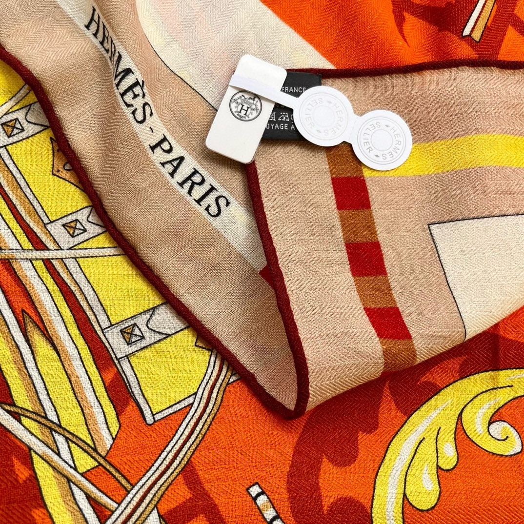 H**mes orange voitures en equilibre shawl 140