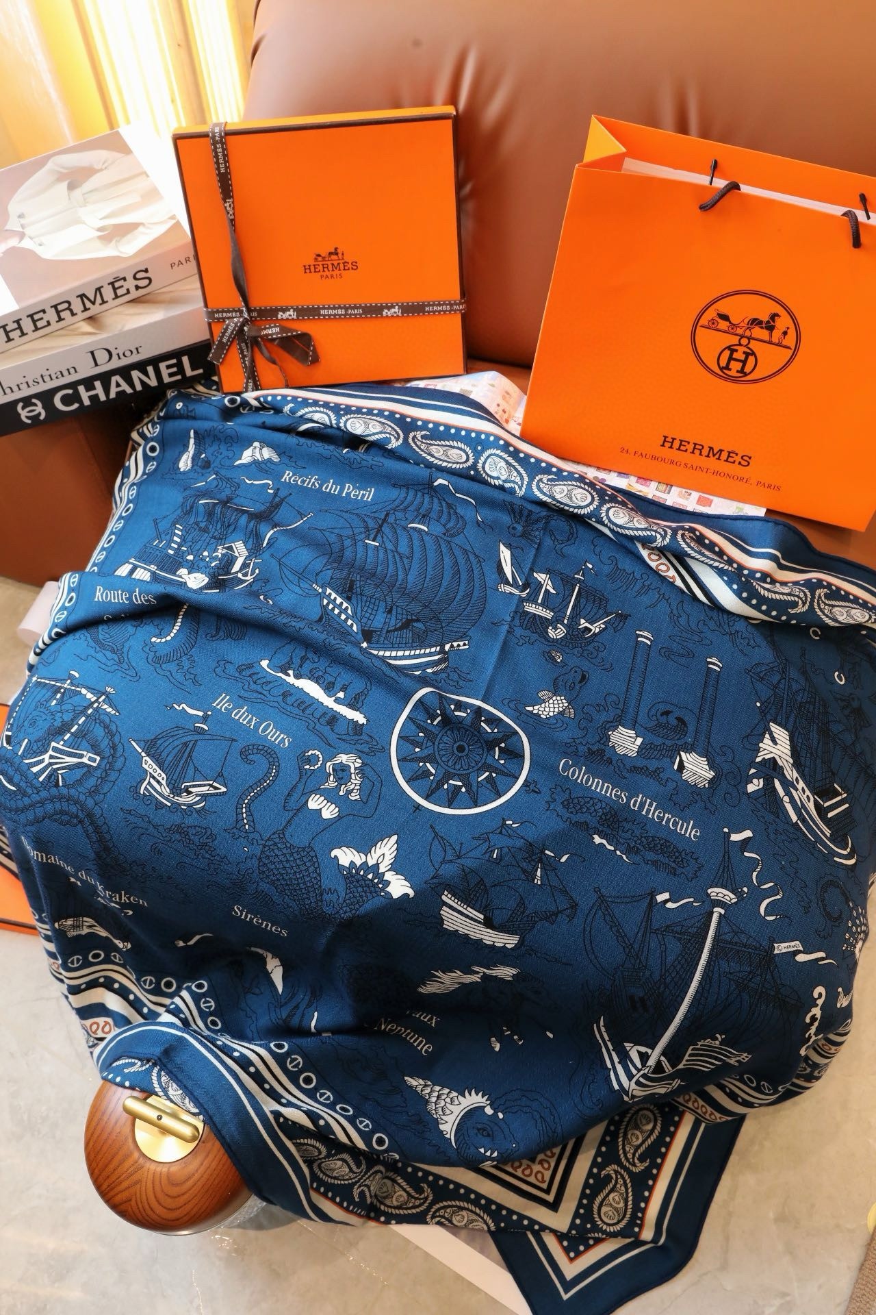 H**mes blue tatouages marins bandana shawl 140