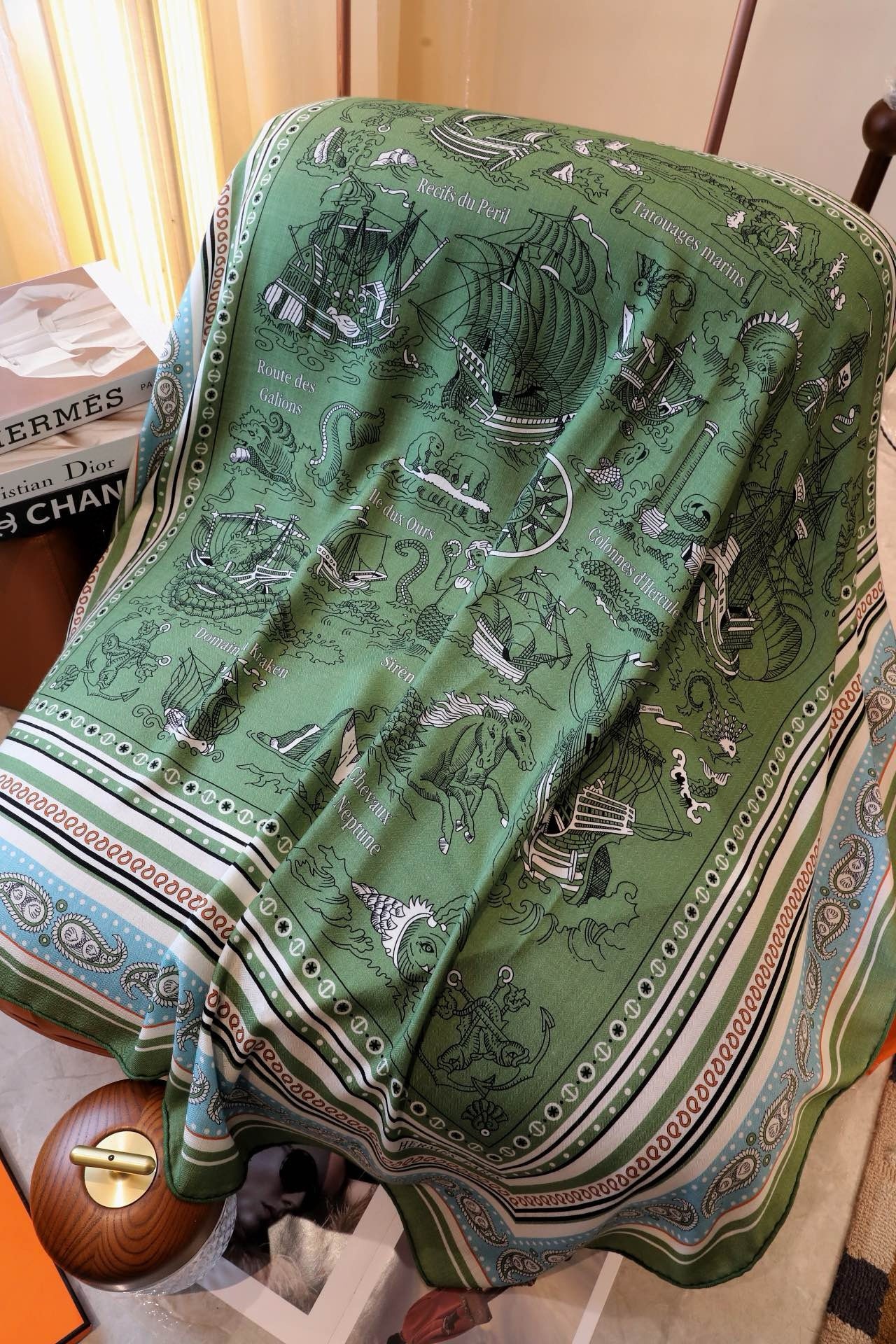 H**mes green tatouages marins bandana shawl 140