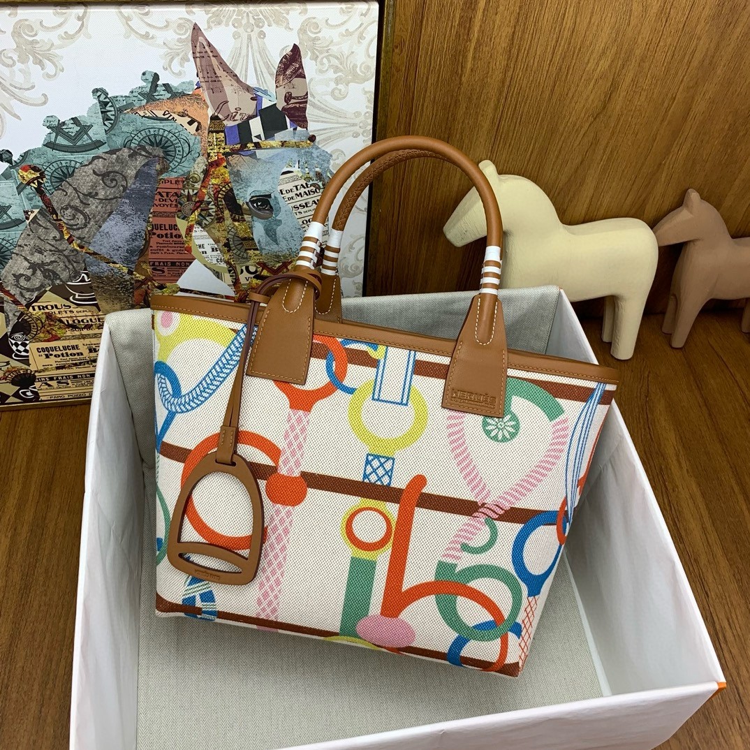 H**mes steeple 25 bag in h plume canvas with clic clac panoplie equestre