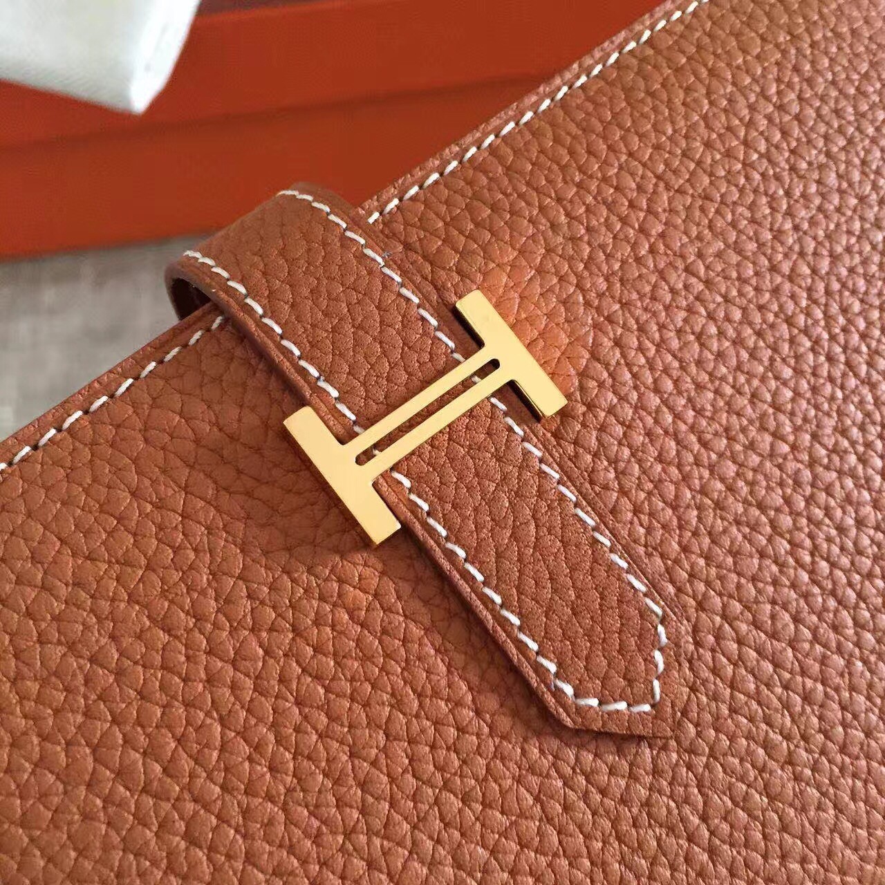H**mes brown clemence bearn gusset wallet