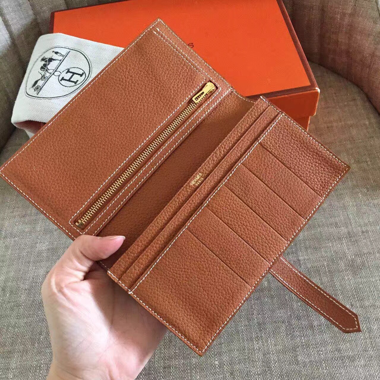 H**mes brown clemence bearn gusset wallet