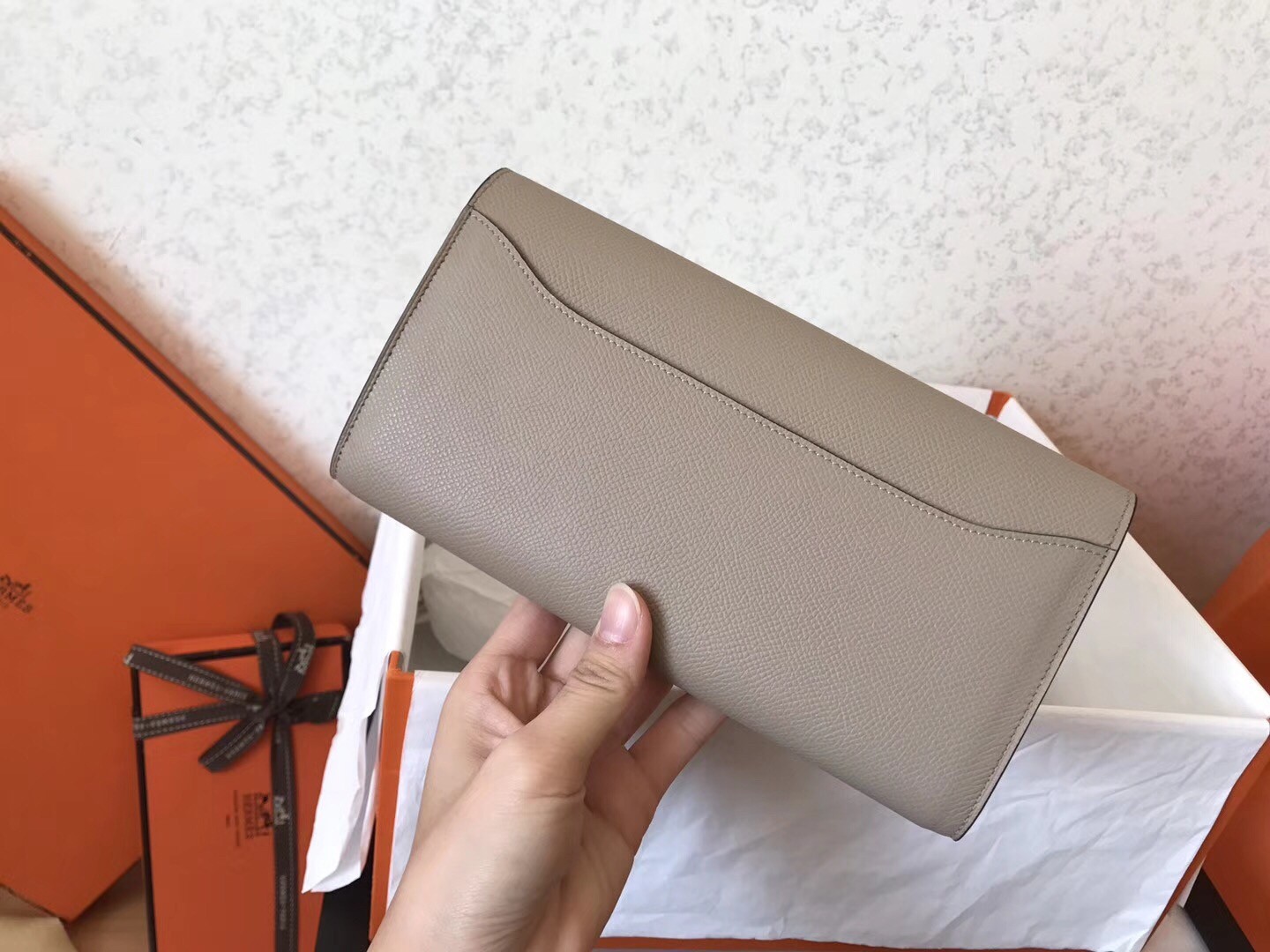 H**mes grey epsom constance long wallet