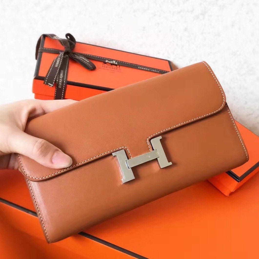 H**mes gold swift constance long wallet