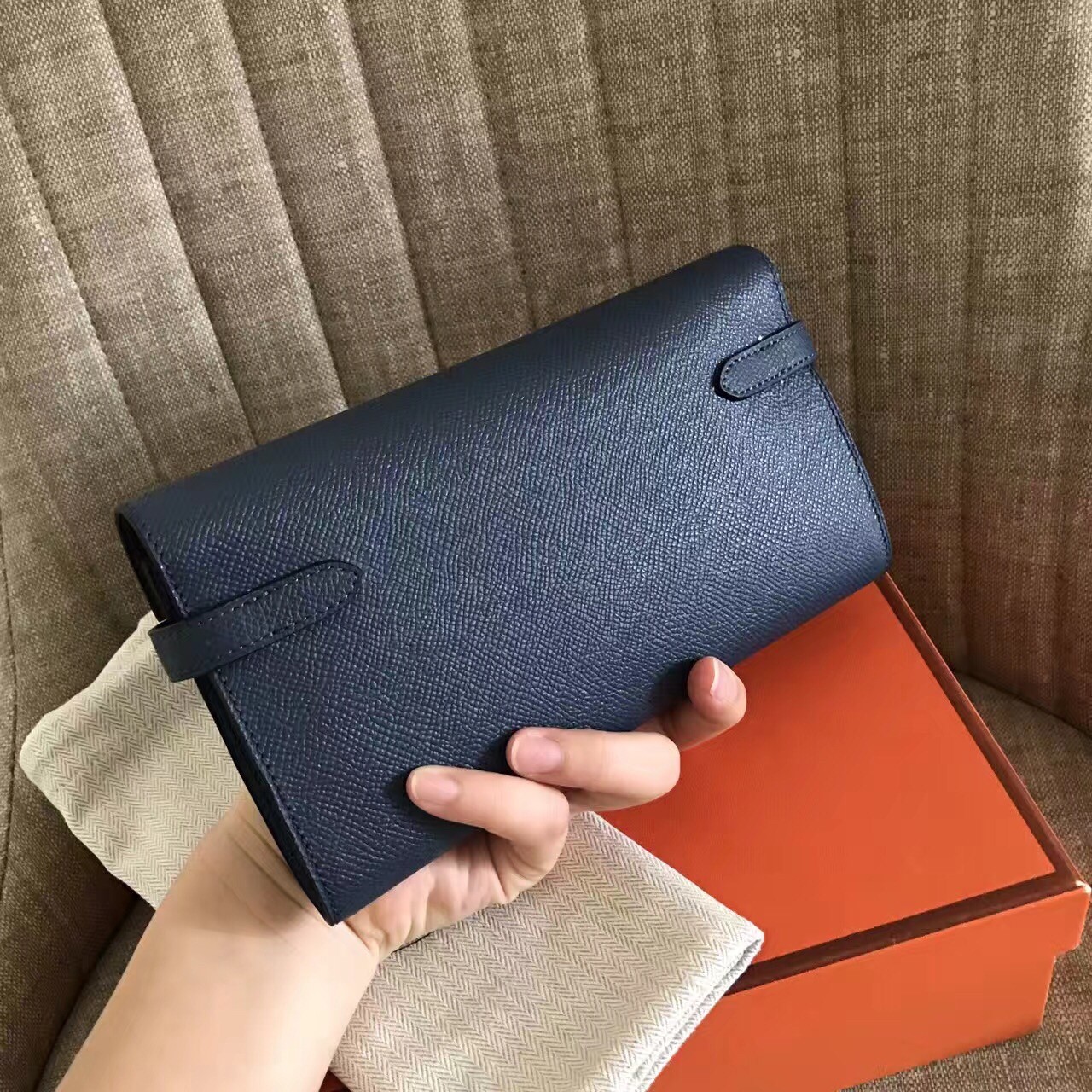 H**mes kelly classic long wallet in navy epsom leather