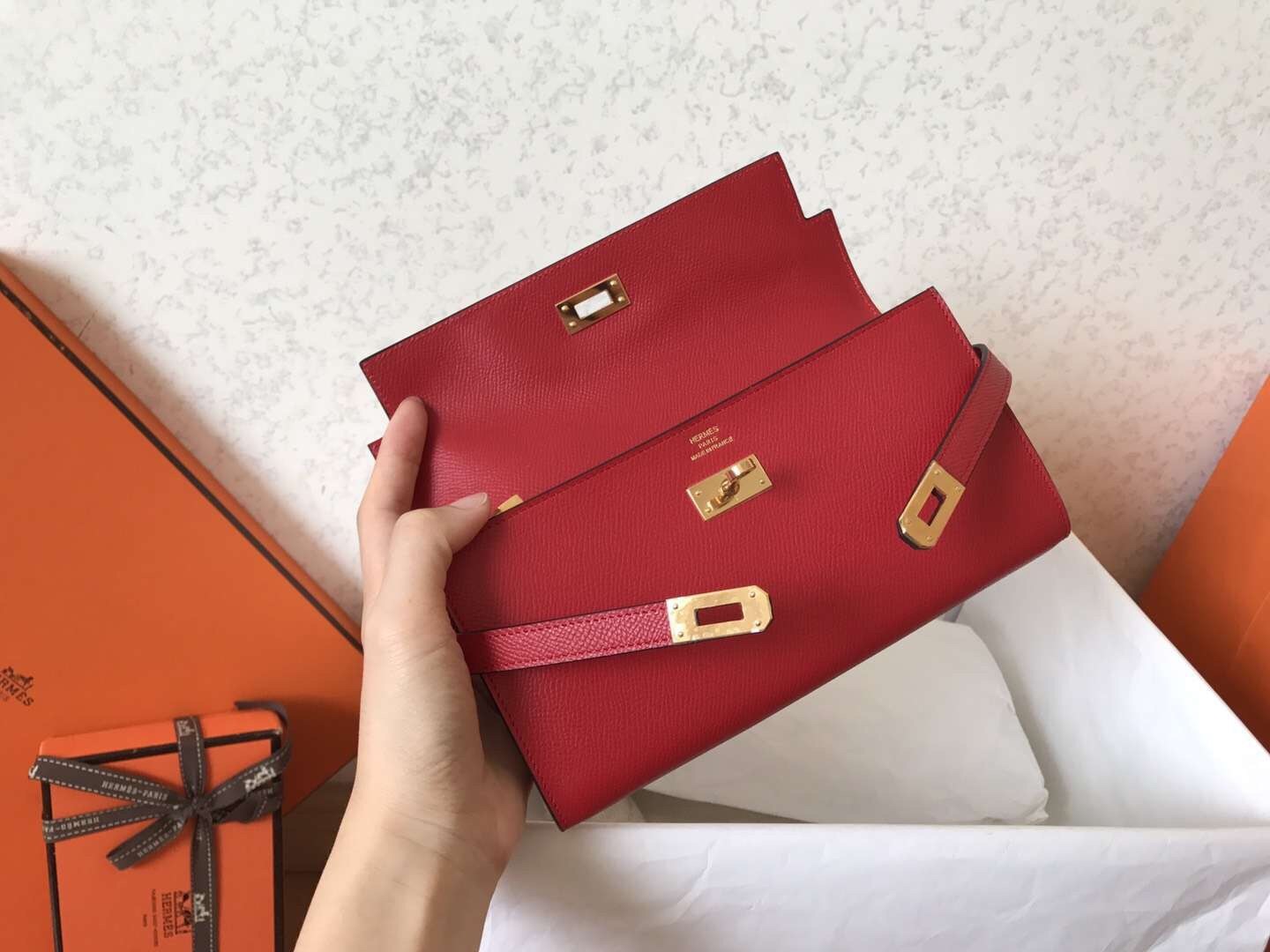 H**mes kelly classic long wallet in red epsom leather