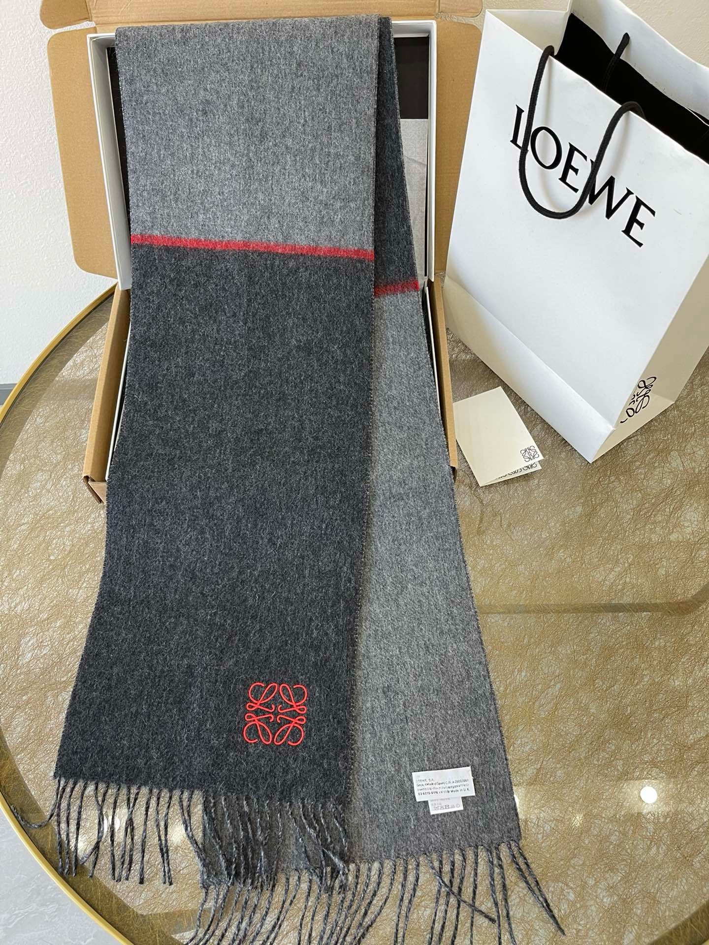 L0ew* window scarf in black/grey wool and cashmere