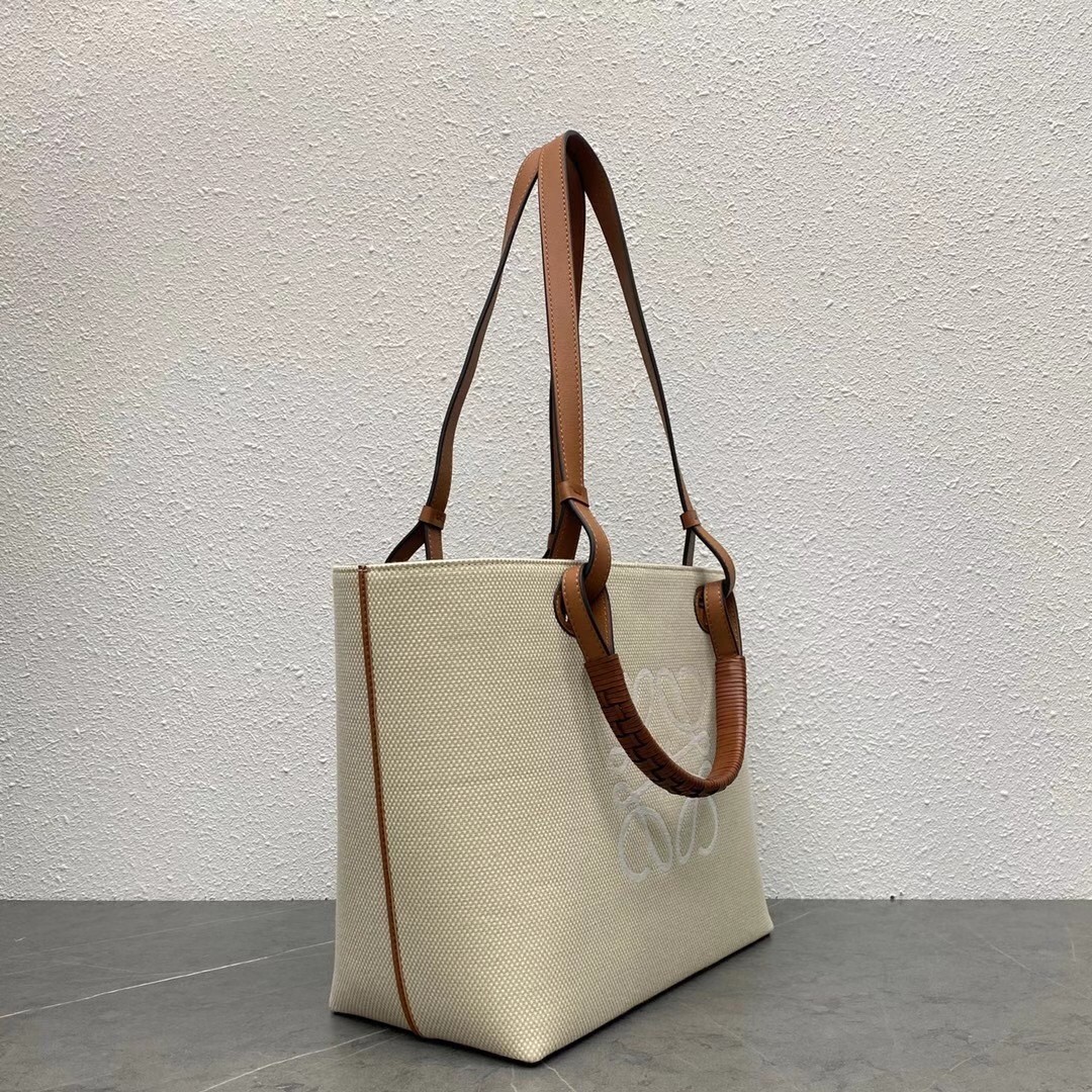 L0ew* anagram small tote in jacquard and calfskin