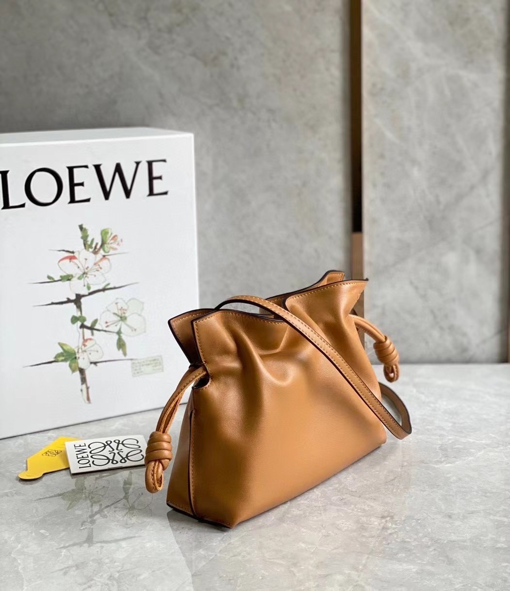 L0ew* flamenco mini clutch in brown nappa leather