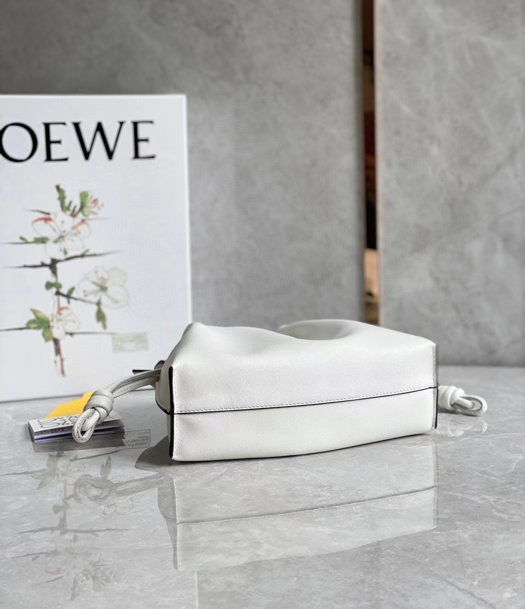 L0ew* flamenco mini clutch in white nappa leather