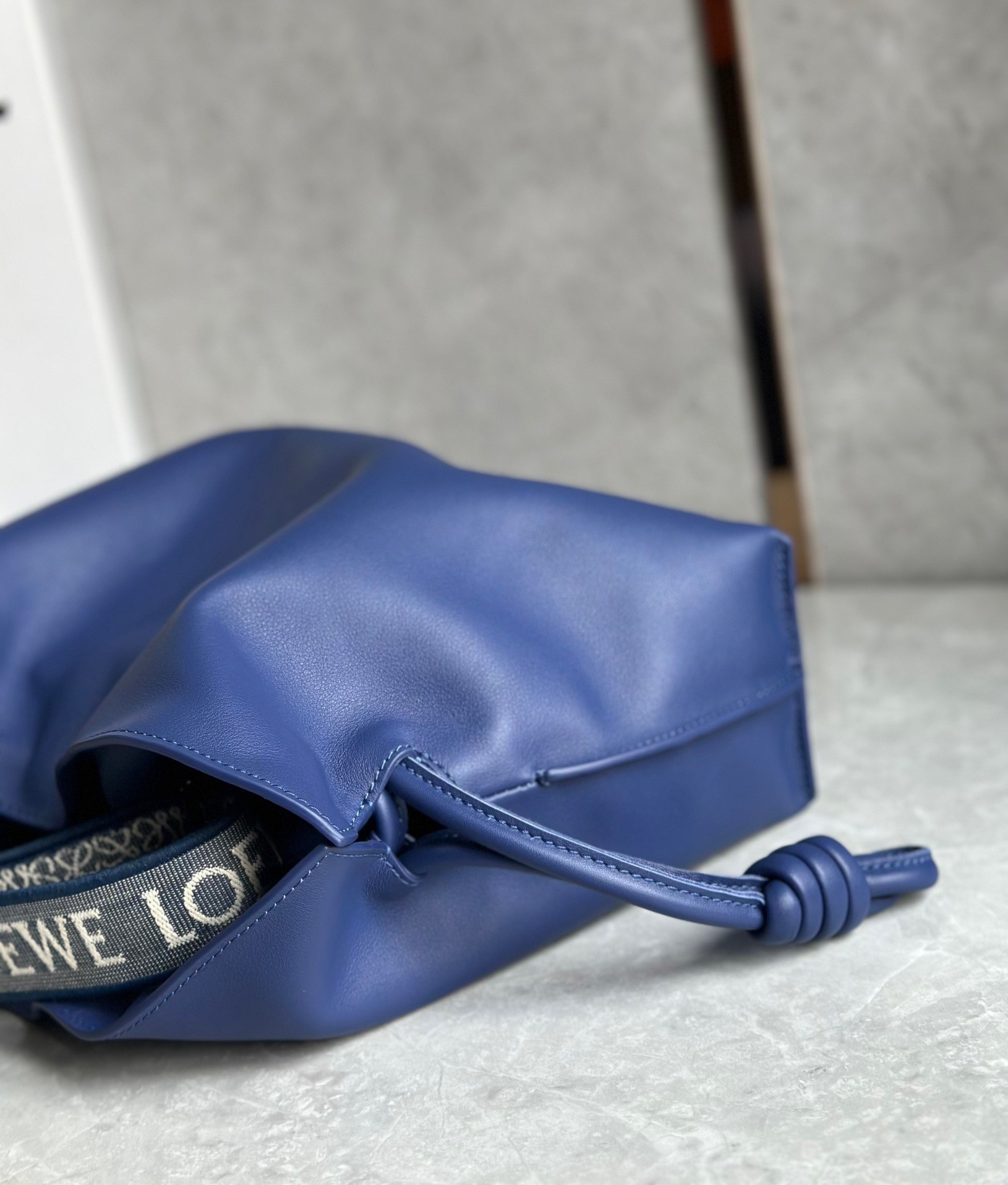 L0ew* flamenco clutch bag in dark purple leather