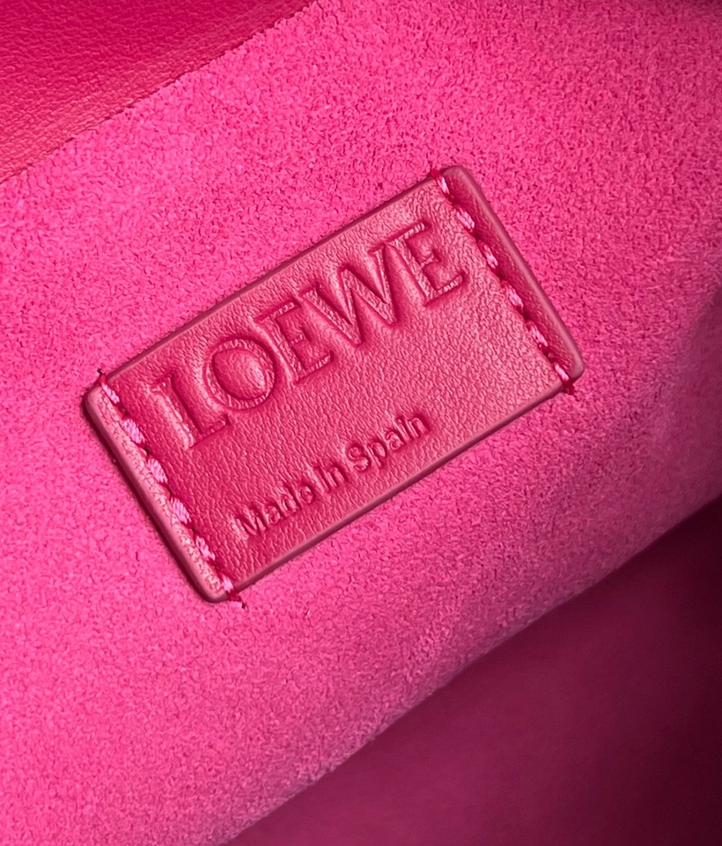 L0ew* flamenco clutch bag in ruby red leather