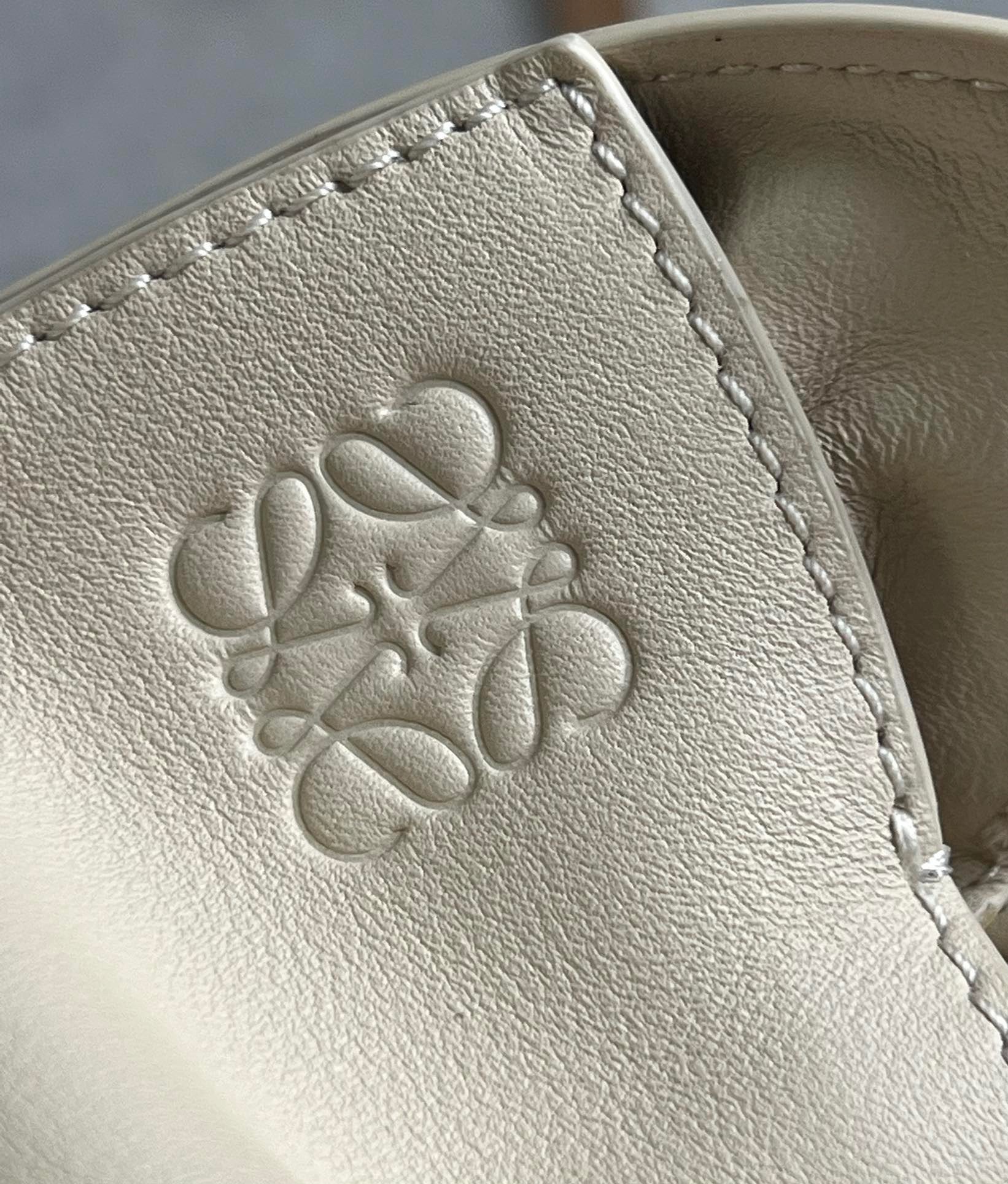 L0ew* flamenco clutch bag in angora calfskin