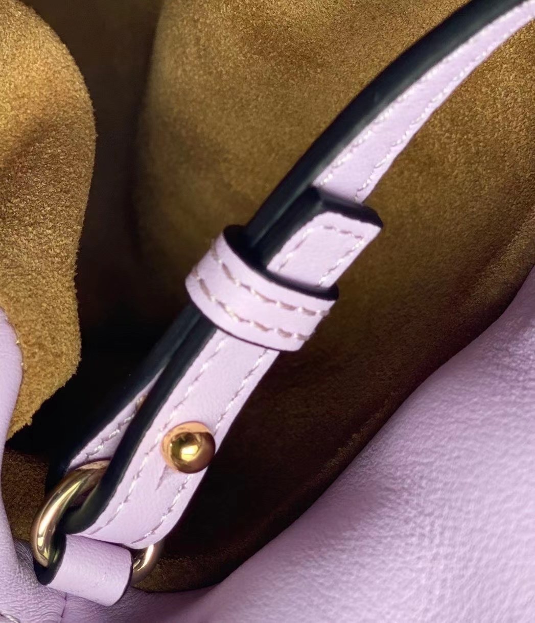 L0ew* flamenco clutch in bloom orchid nappa leather