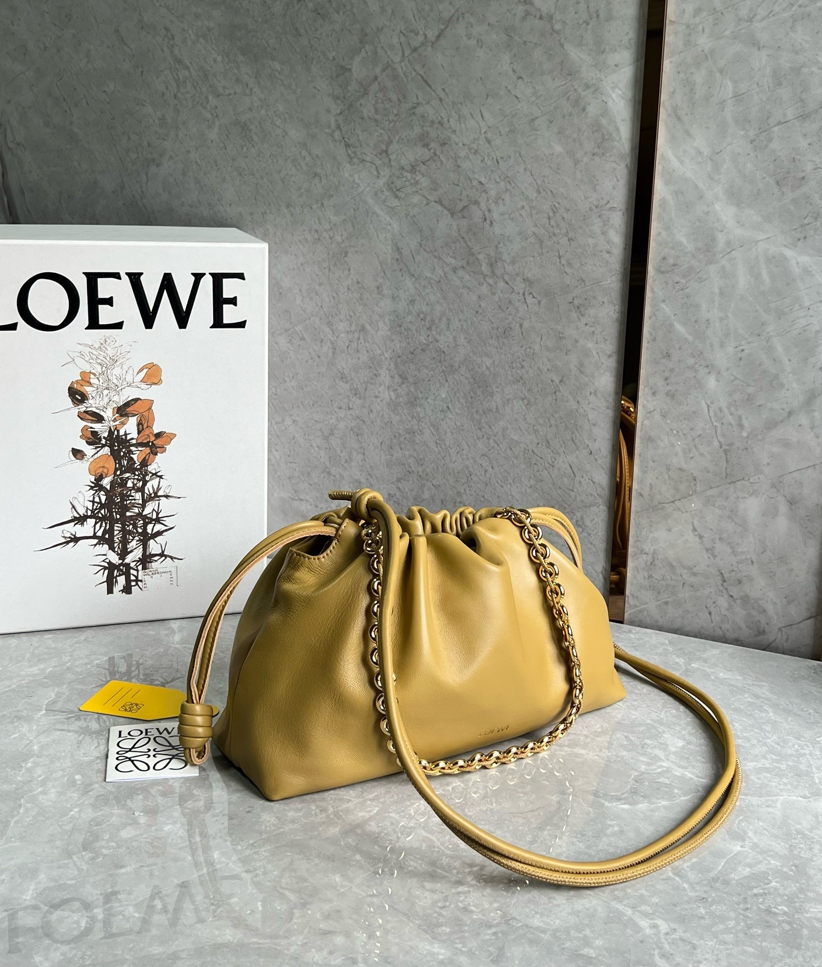 L0ew* flamenco purse in sahara nappa lambskin