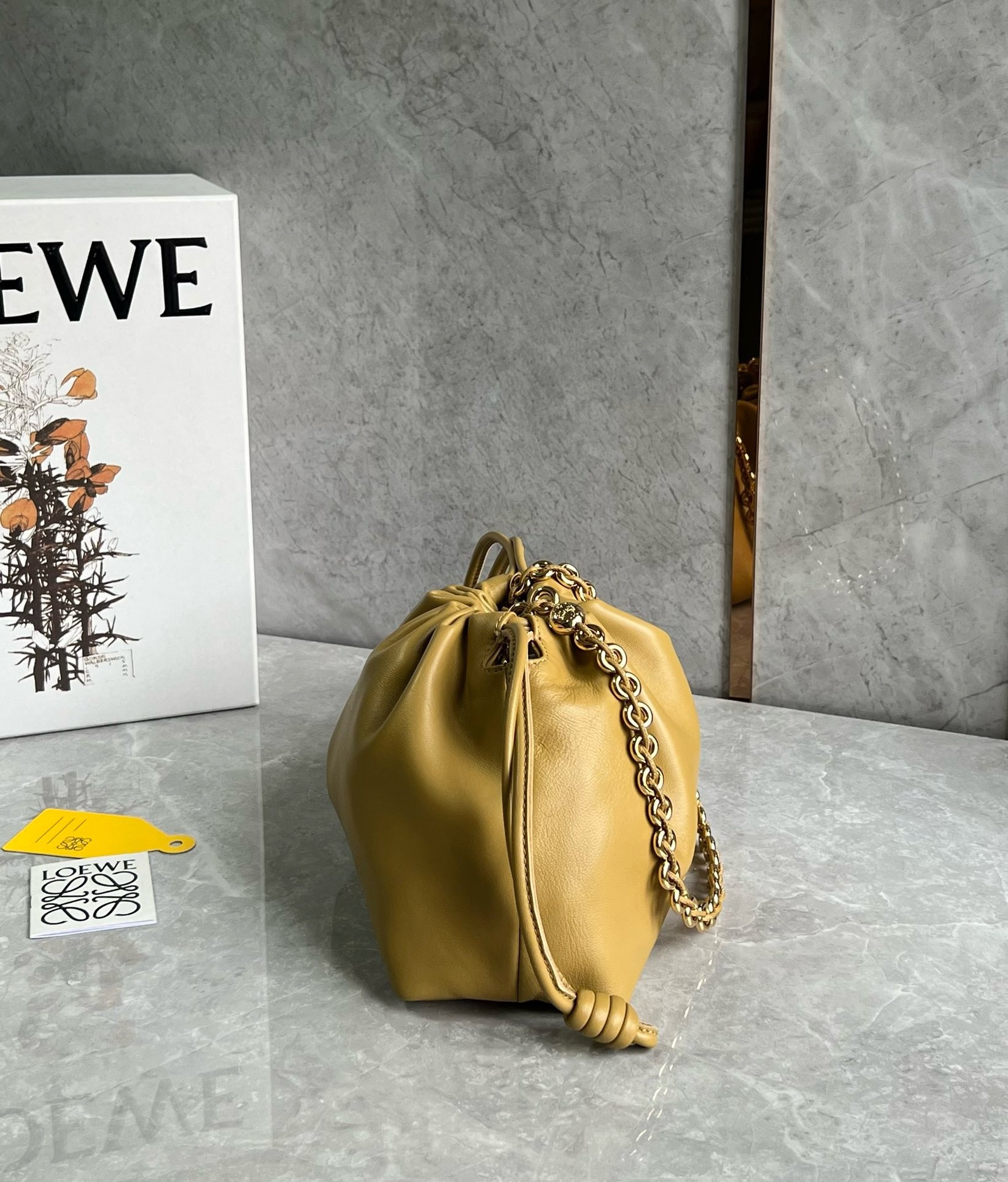 L0ew* flamenco purse in sahara nappa lambskin