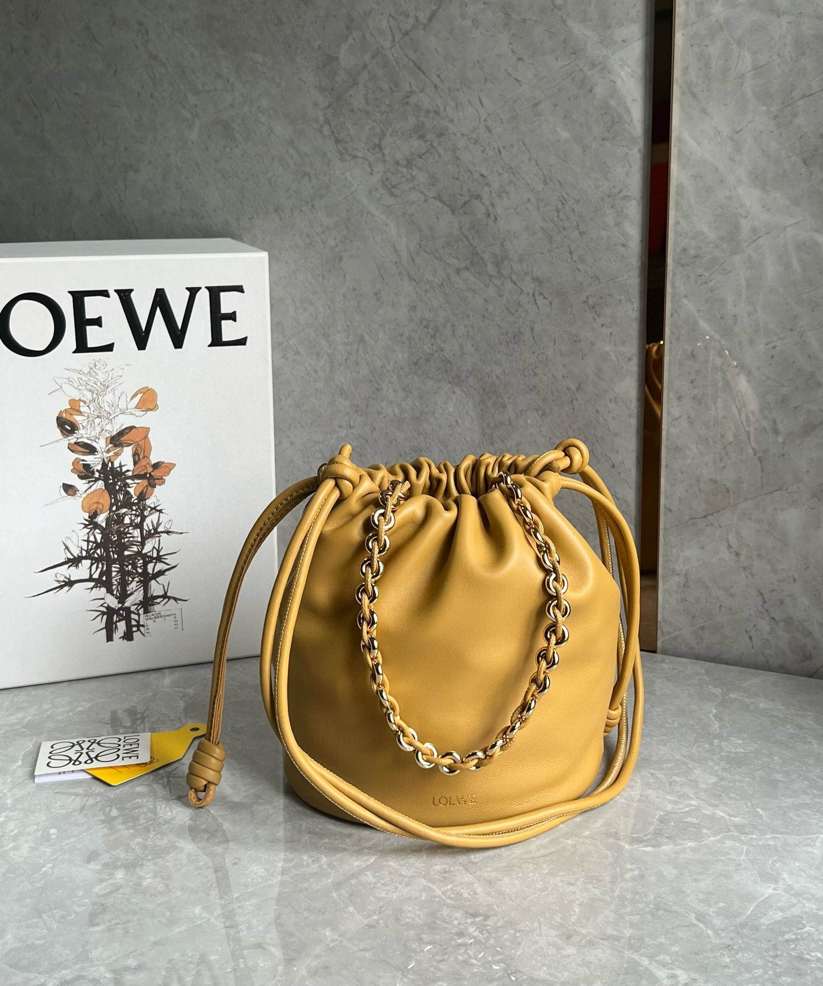 L0ew* flamenco purse bucket bag in sahara nappa lambskin
