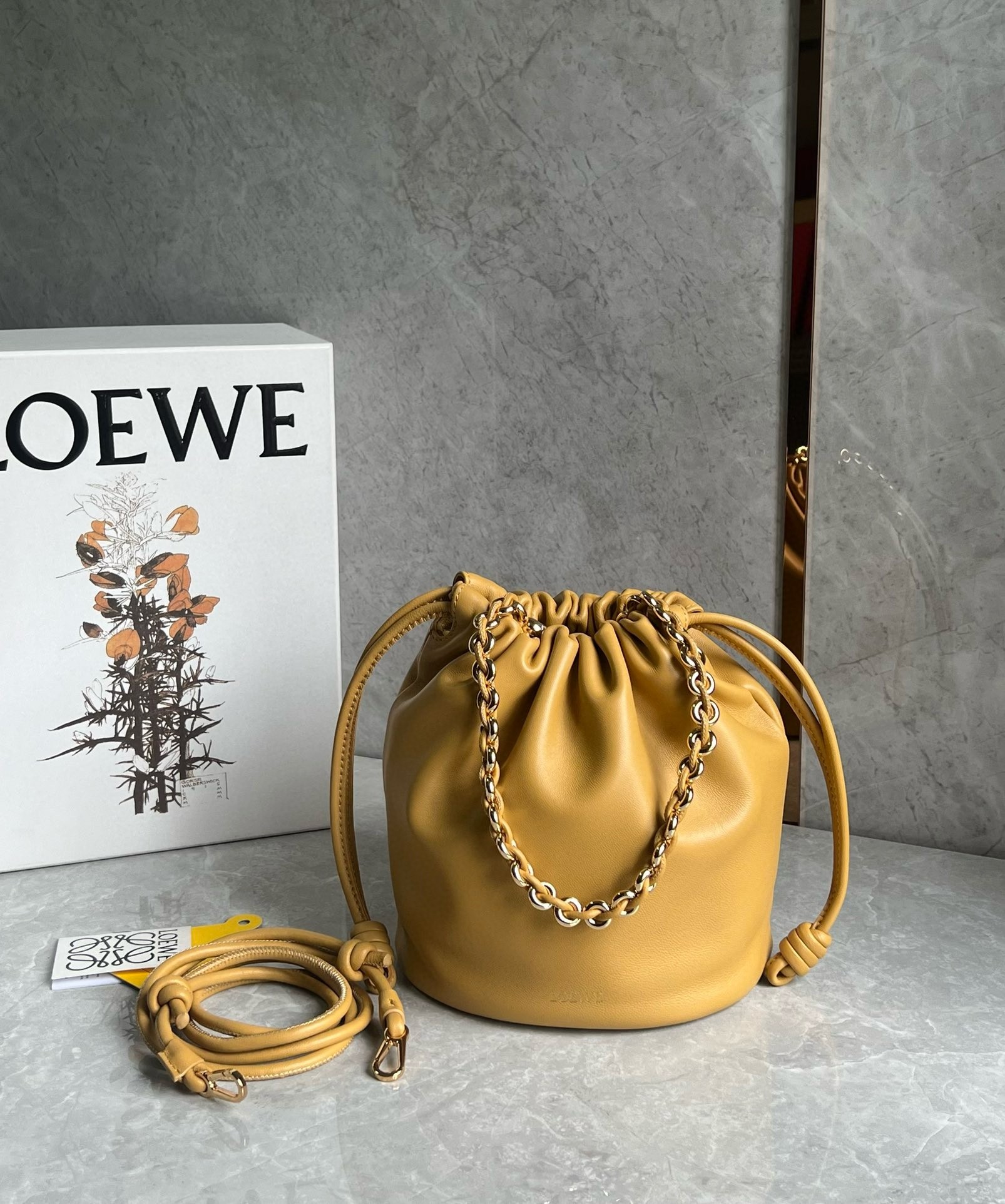 L0ew* flamenco purse bucket bag in sahara nappa lambskin