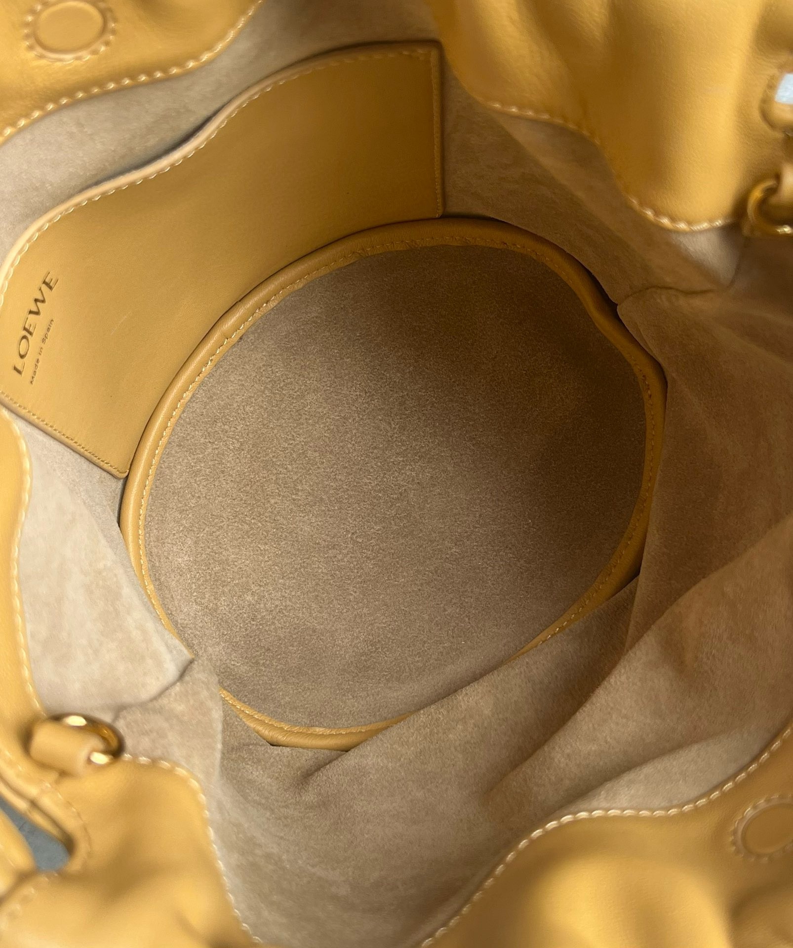L0ew* flamenco purse bucket bag in sahara nappa lambskin
