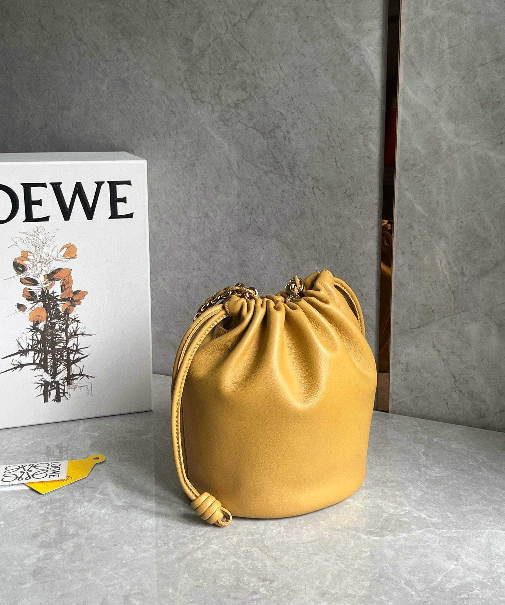 L0ew* flamenco purse bucket bag in sahara nappa lambskin