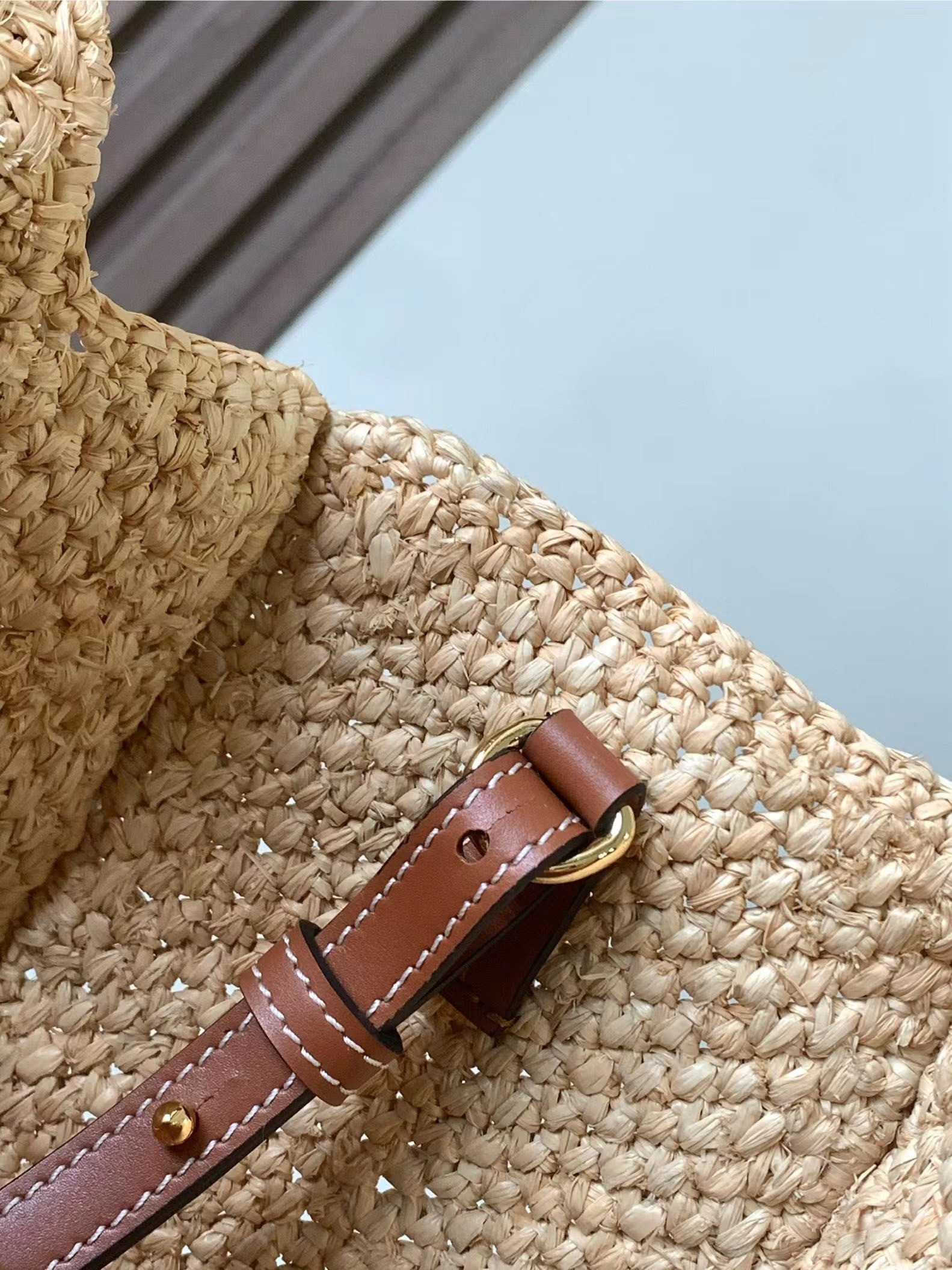 L0ew* small L0ew* font tote in natural raffia