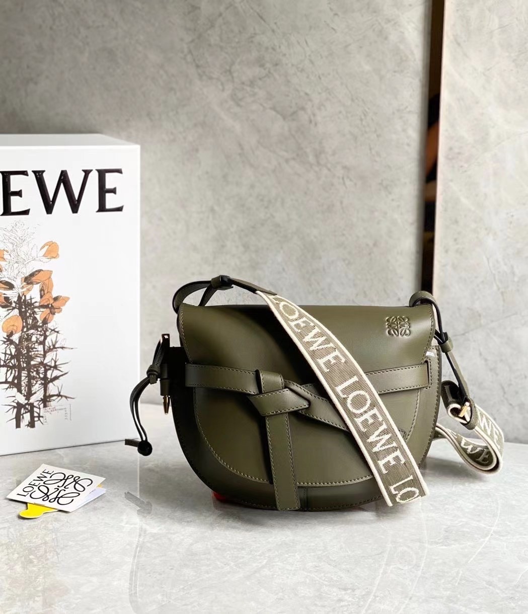 L0ew* small gate bag in green calfskin and jacquard