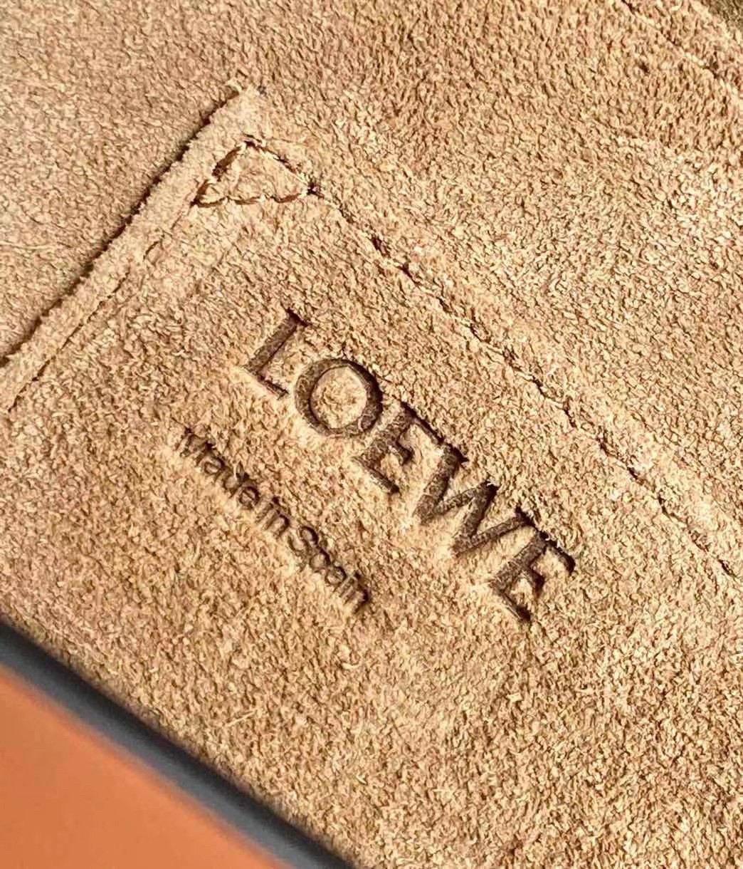 L0ew* small gate bag in tan calfskin and jacquard
