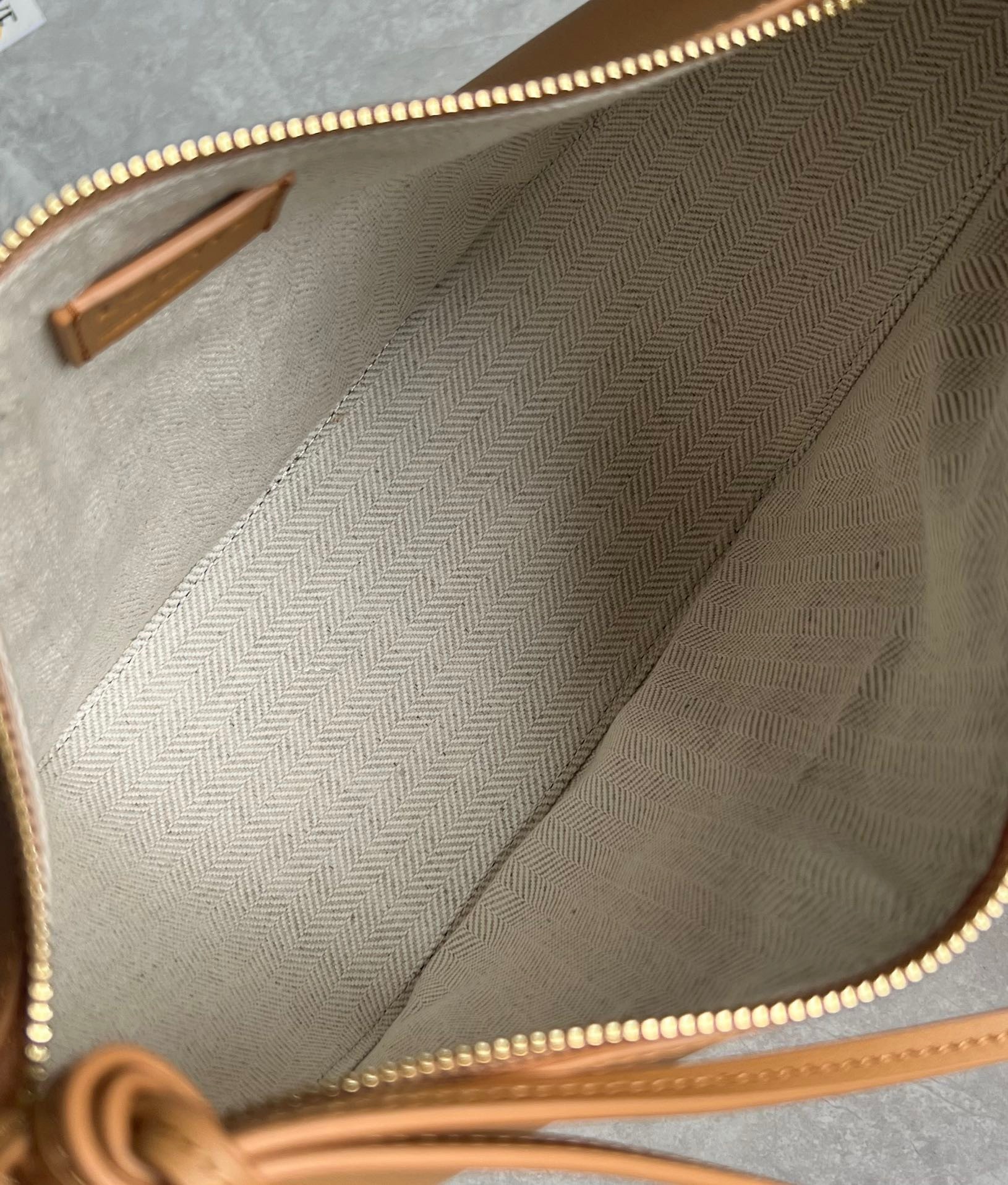 L0ew* mini hammock hobo bag in light brown calfskin