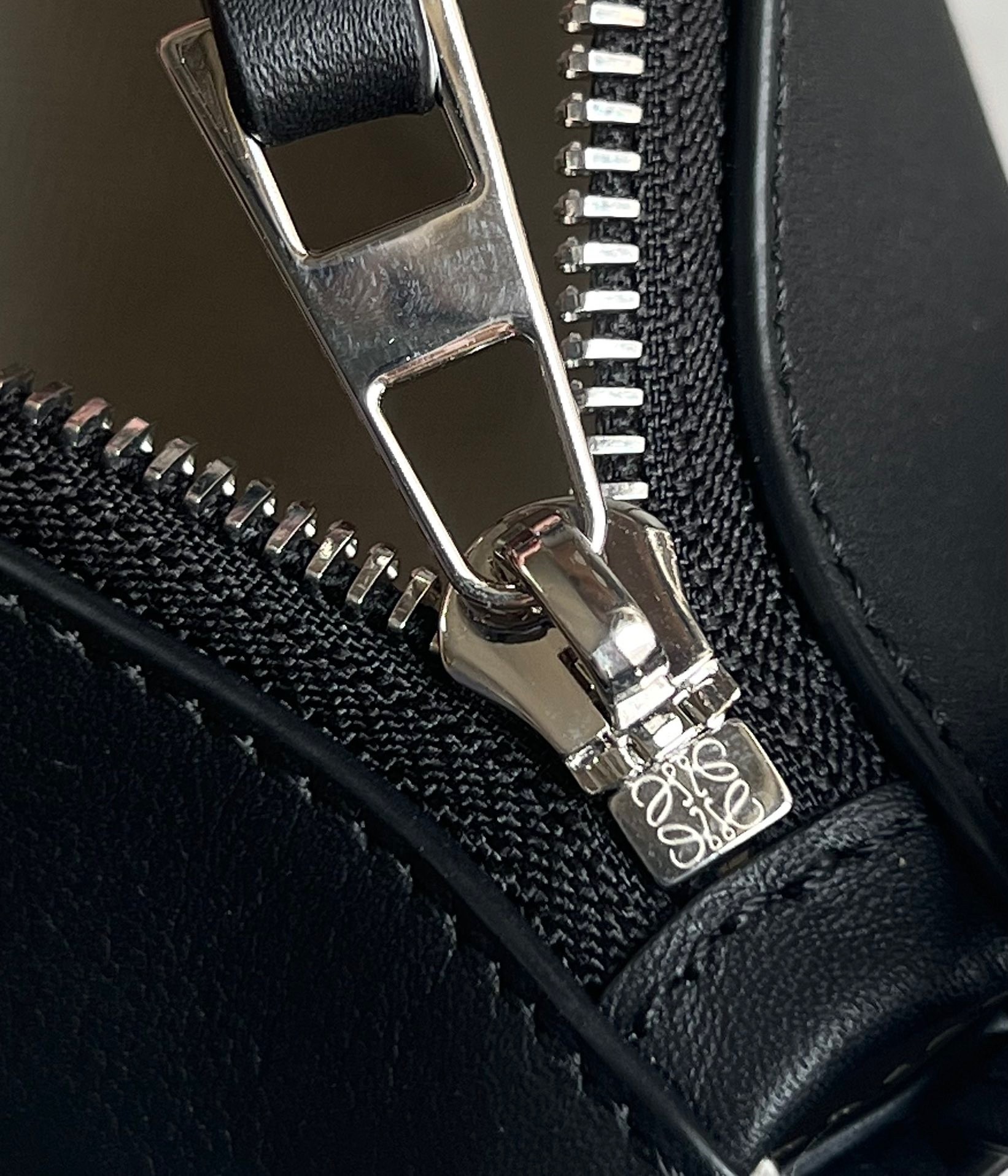 L0ew* mini hammock hobo bag in black calfskin