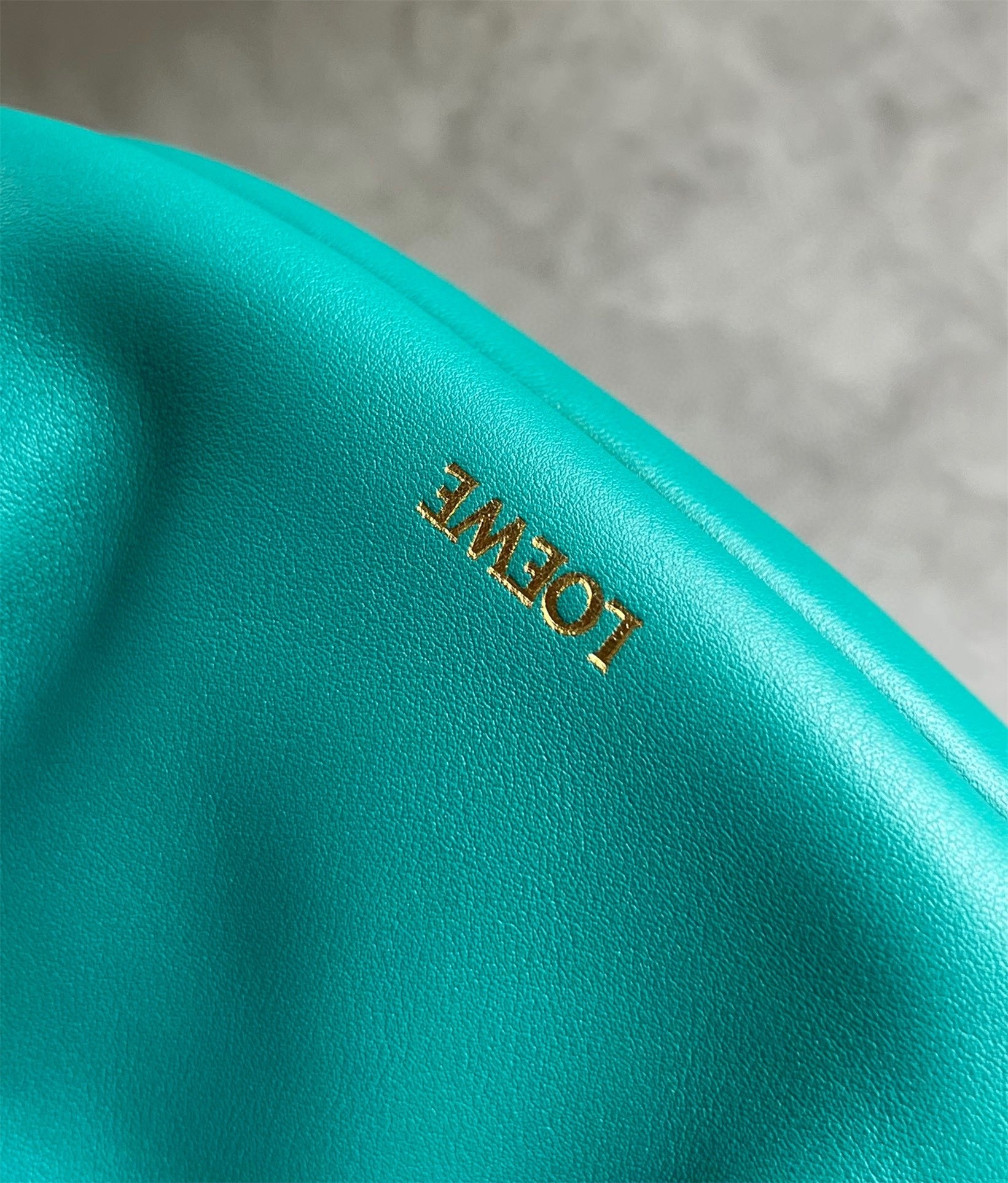 L0ew* paseo satchel bag in green nappa leather