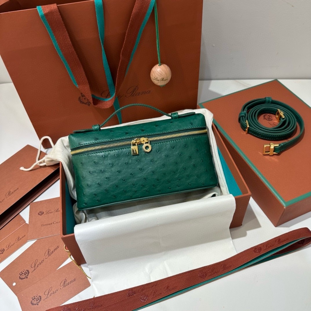 L**o p*ana extra pocket pouch l19 in green ostrich-embossed leather