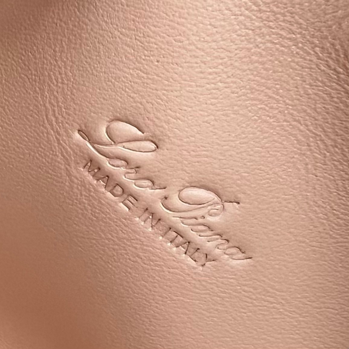 L**o p*ana extra pocket pouch l19 in beige ostrich-embossed leather