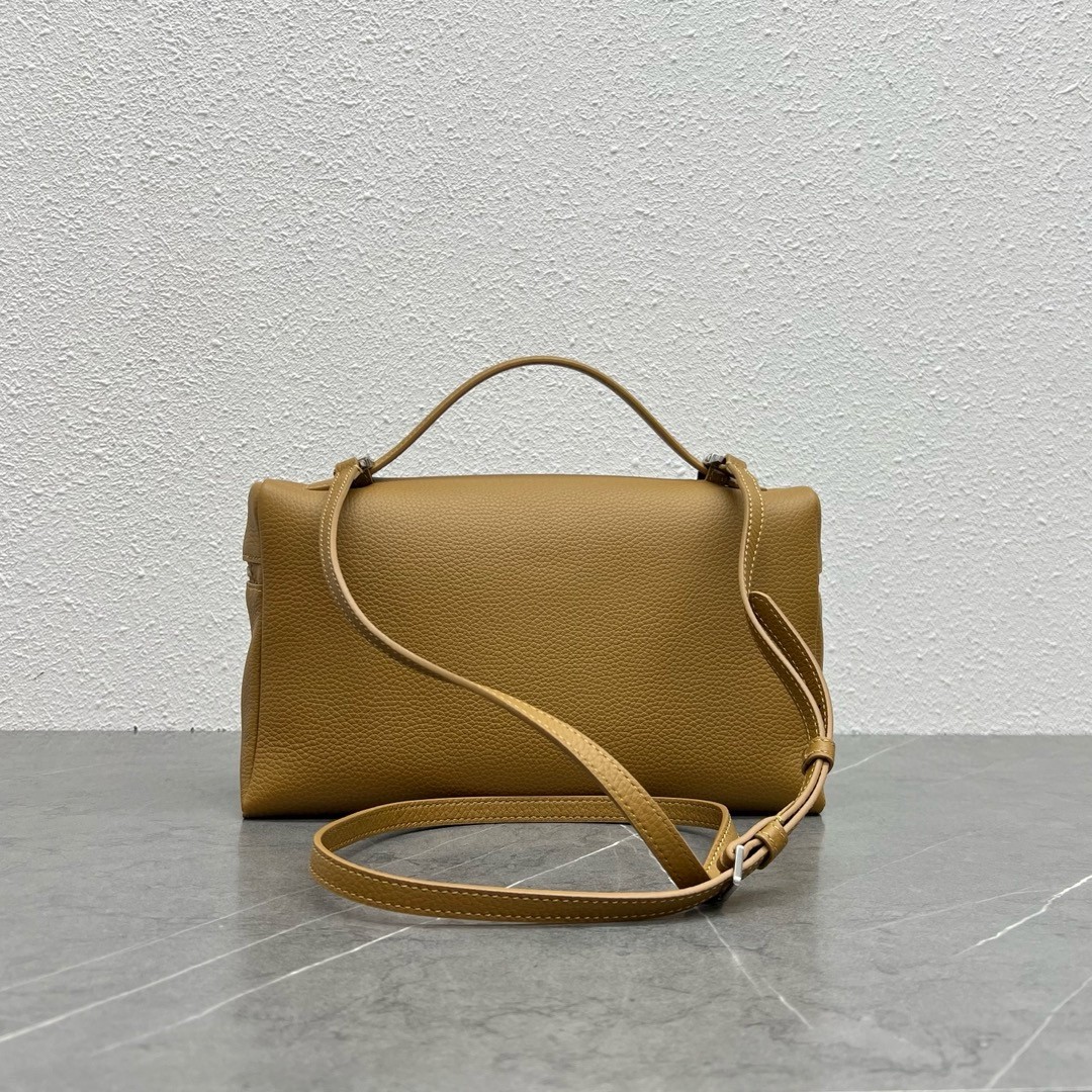 L**o p*ana extra pocket pouch l27 in chai grained leather