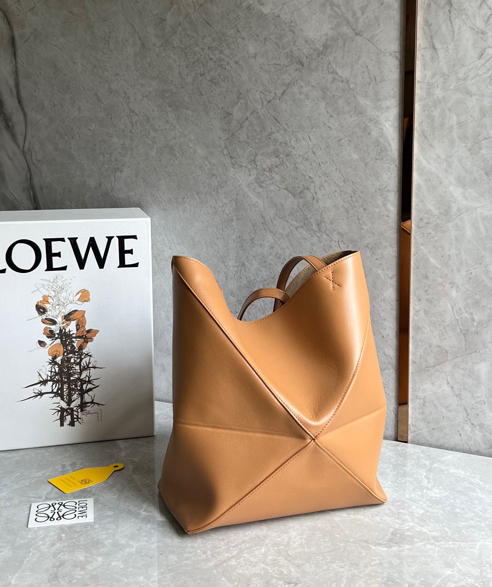 L0ew* medium puzzle fold tote bag in tan calfskin