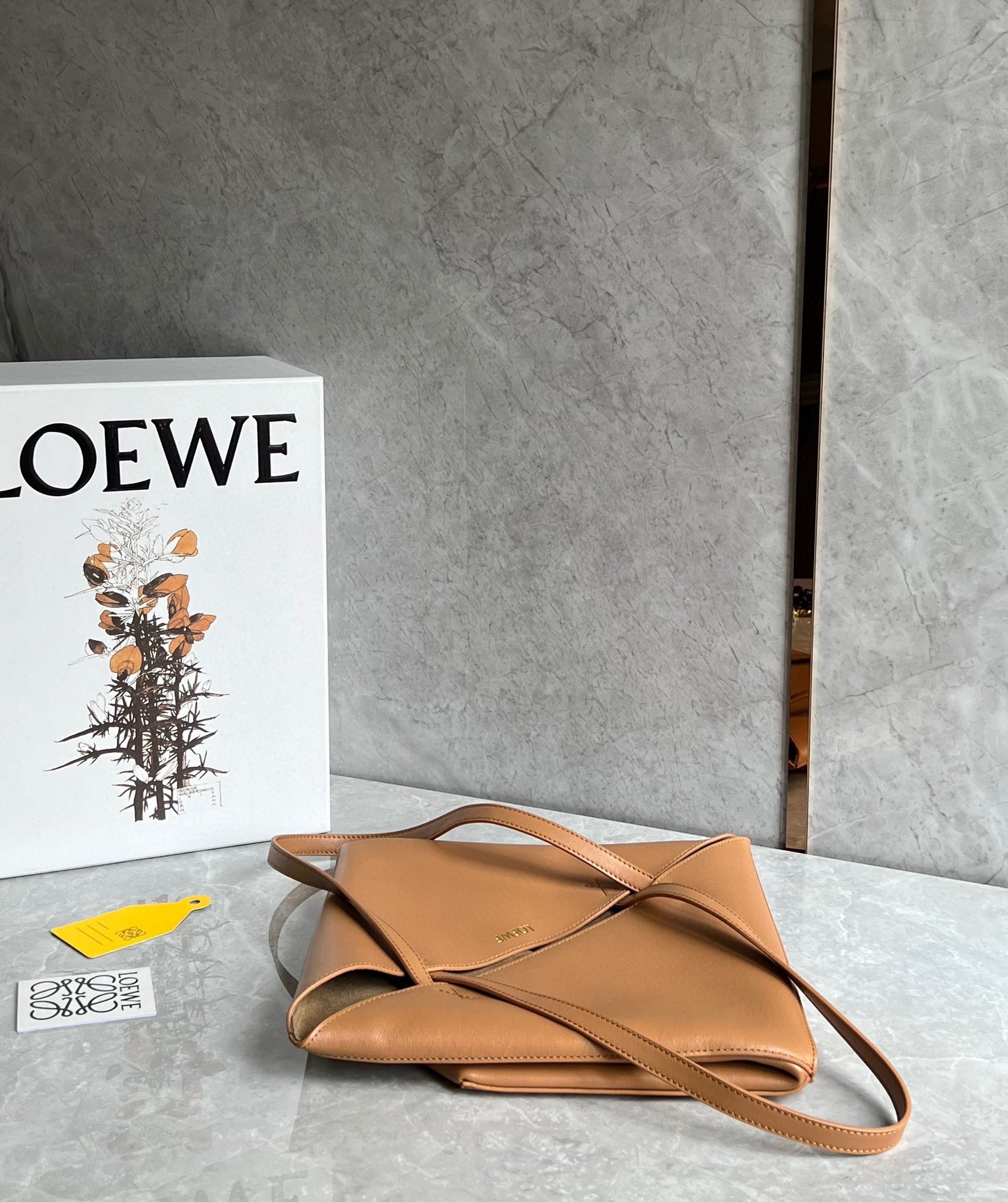 L0ew* medium puzzle fold tote bag in tan calfskin