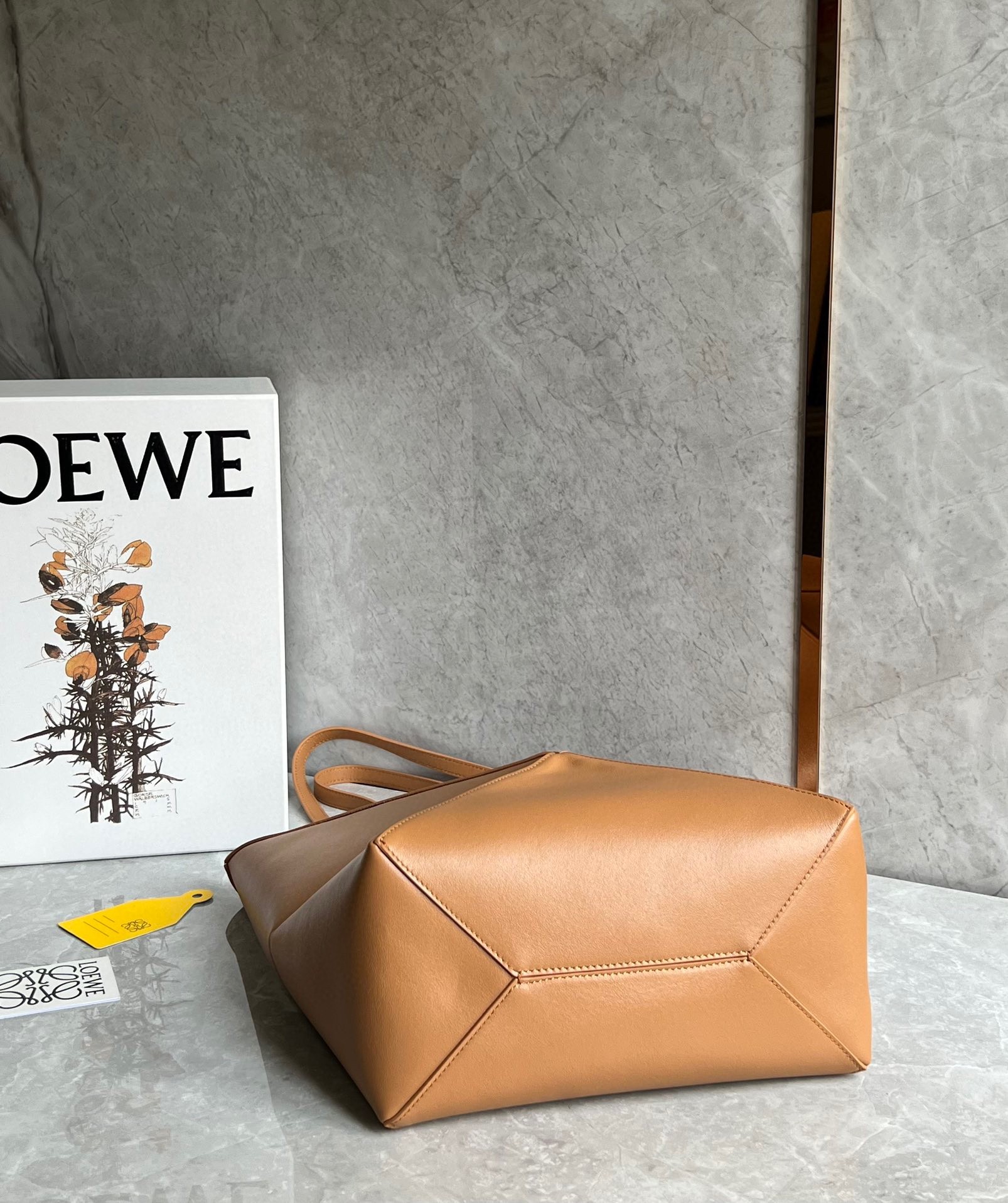 L0ew* medium puzzle fold tote bag in tan calfskin